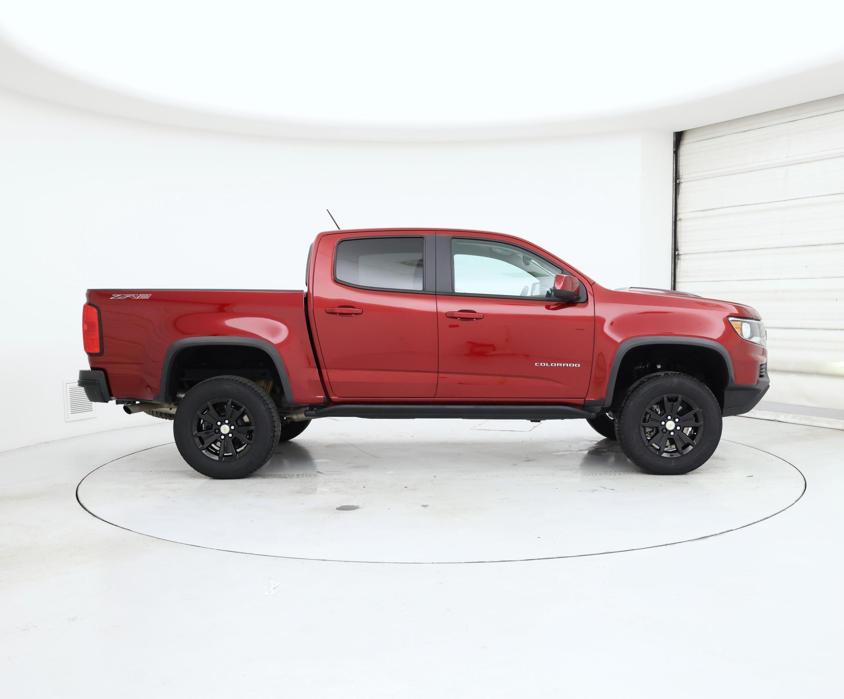 Thumbnail: 2021 Chevrolet Colorado - 7
