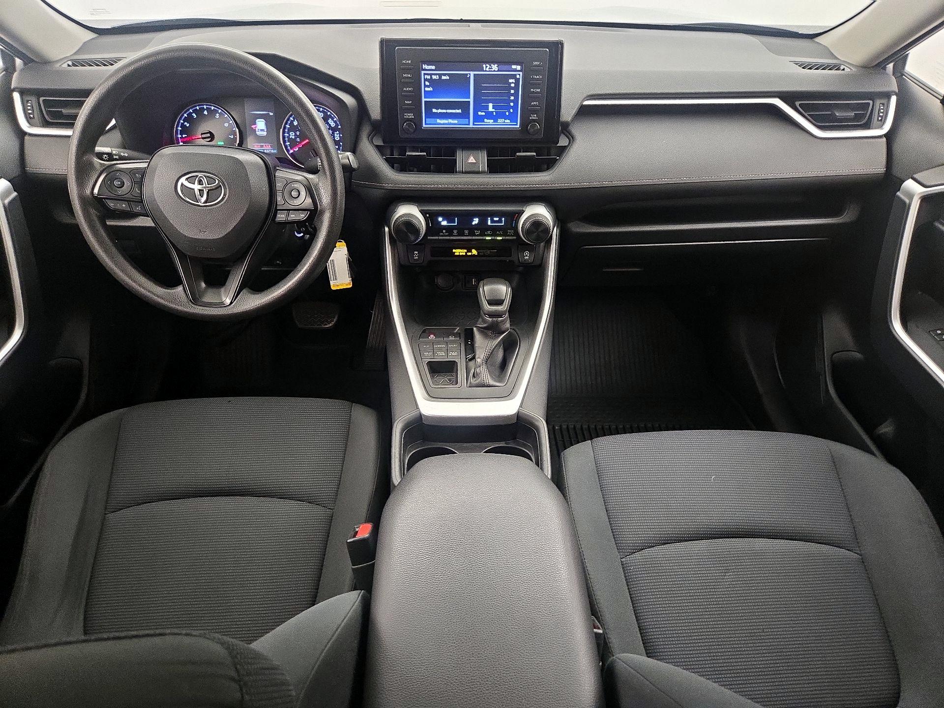 Thumbnail: 2019 Toyota RAV4 - 9