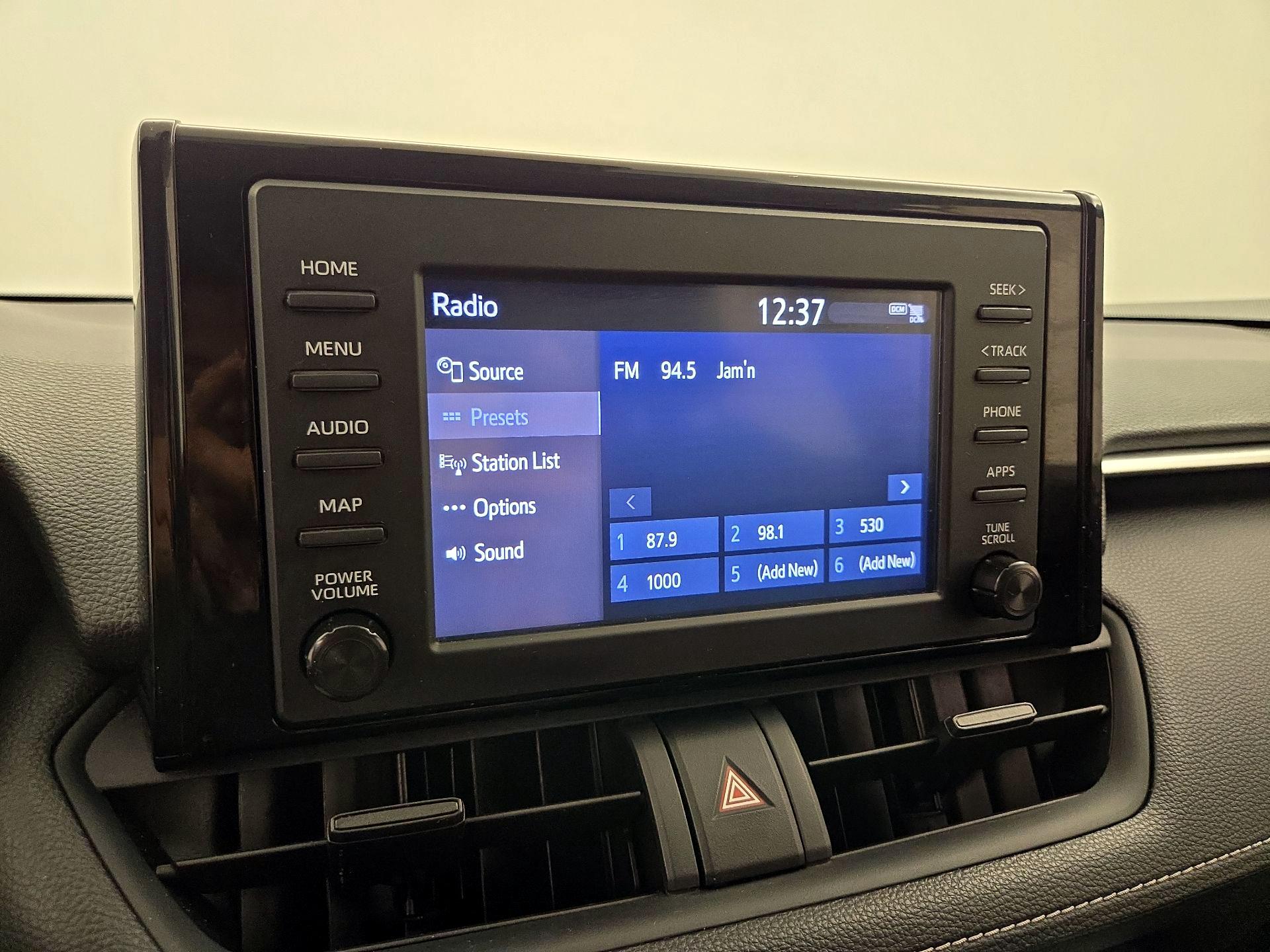 Thumbnail: 2019 Toyota RAV4 - 15