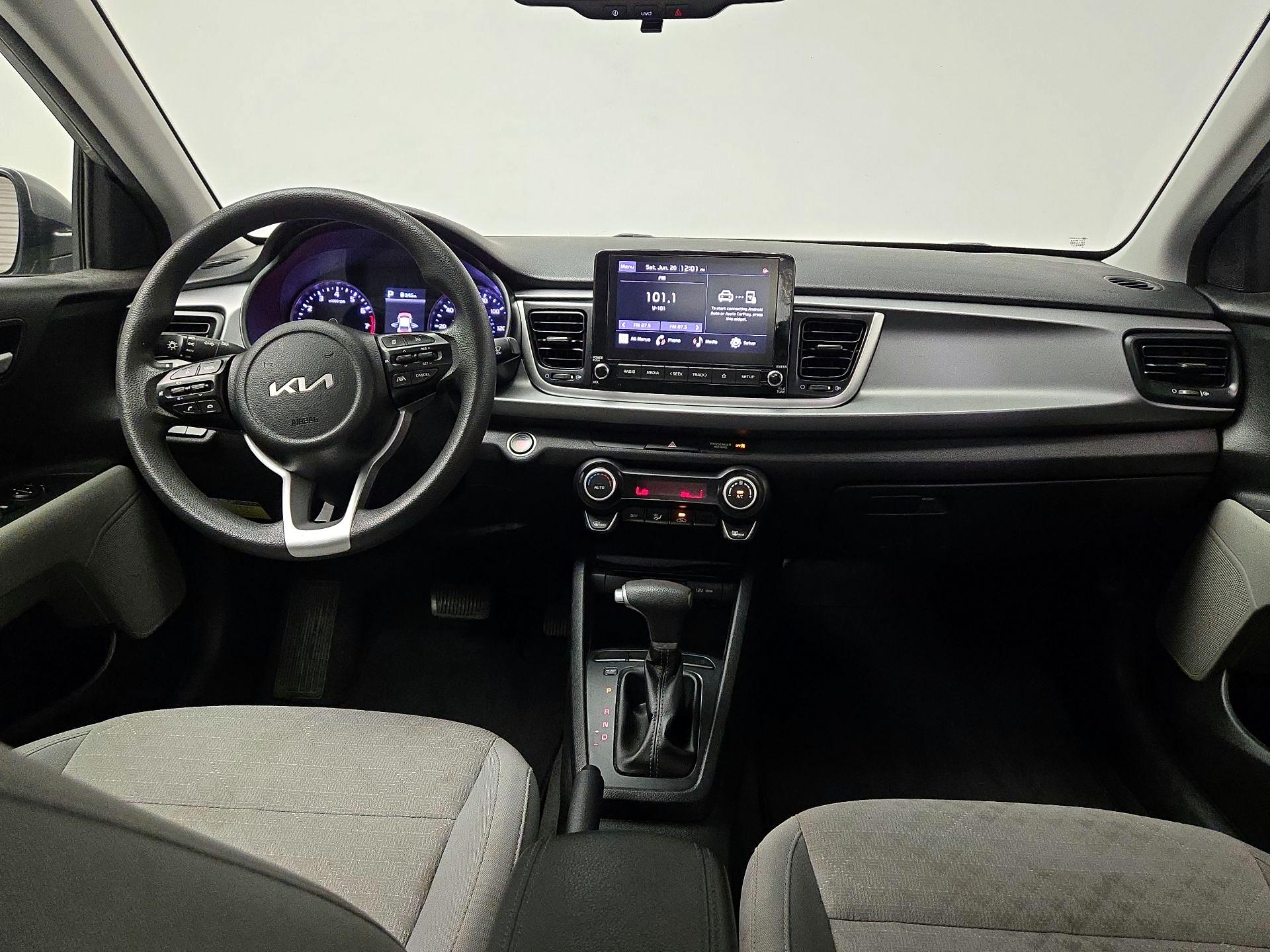 Thumbnail: 2023 Kia Rio - 9