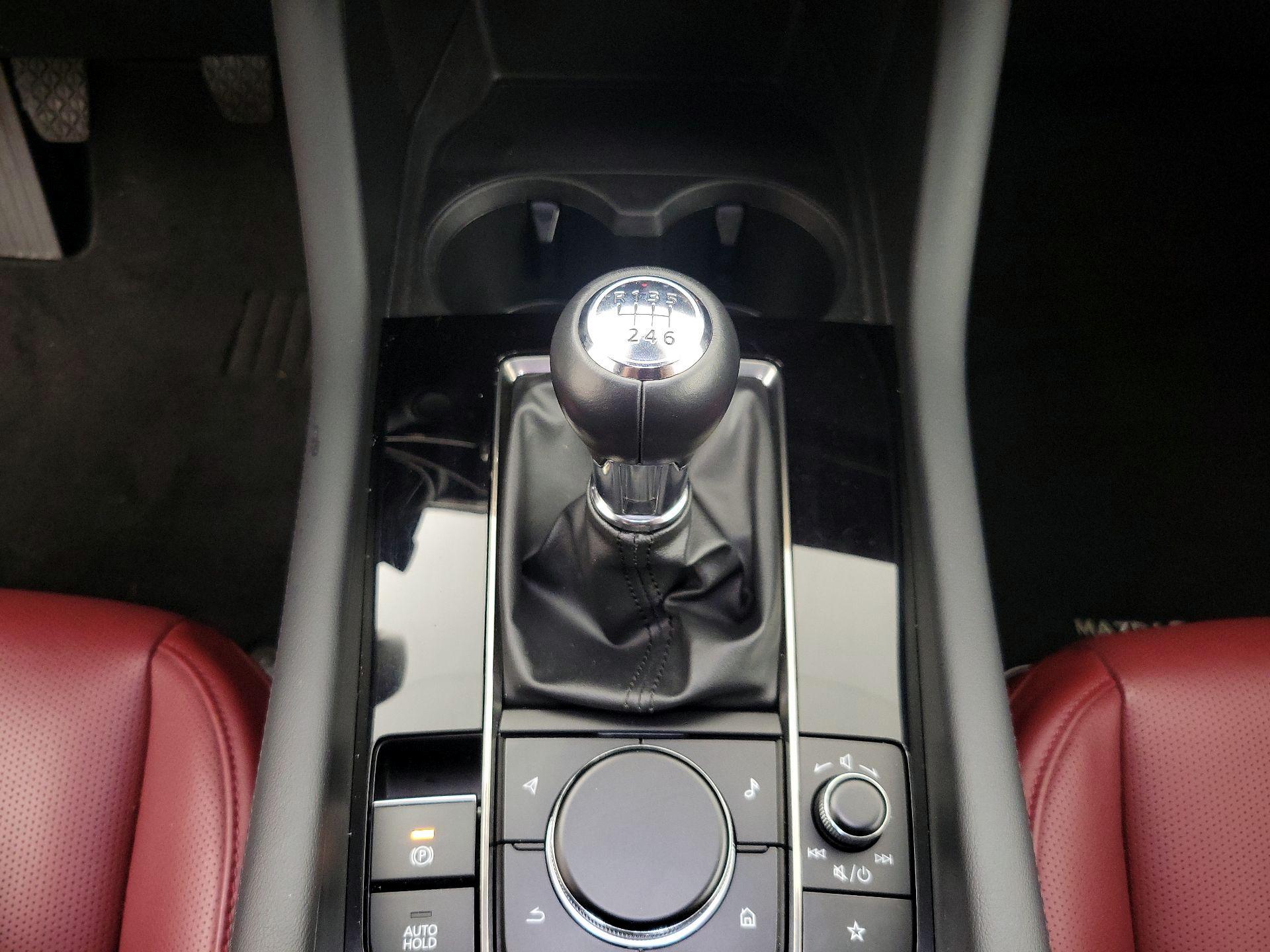 Thumbnail: 2022 Mazda Mazda3 - 18