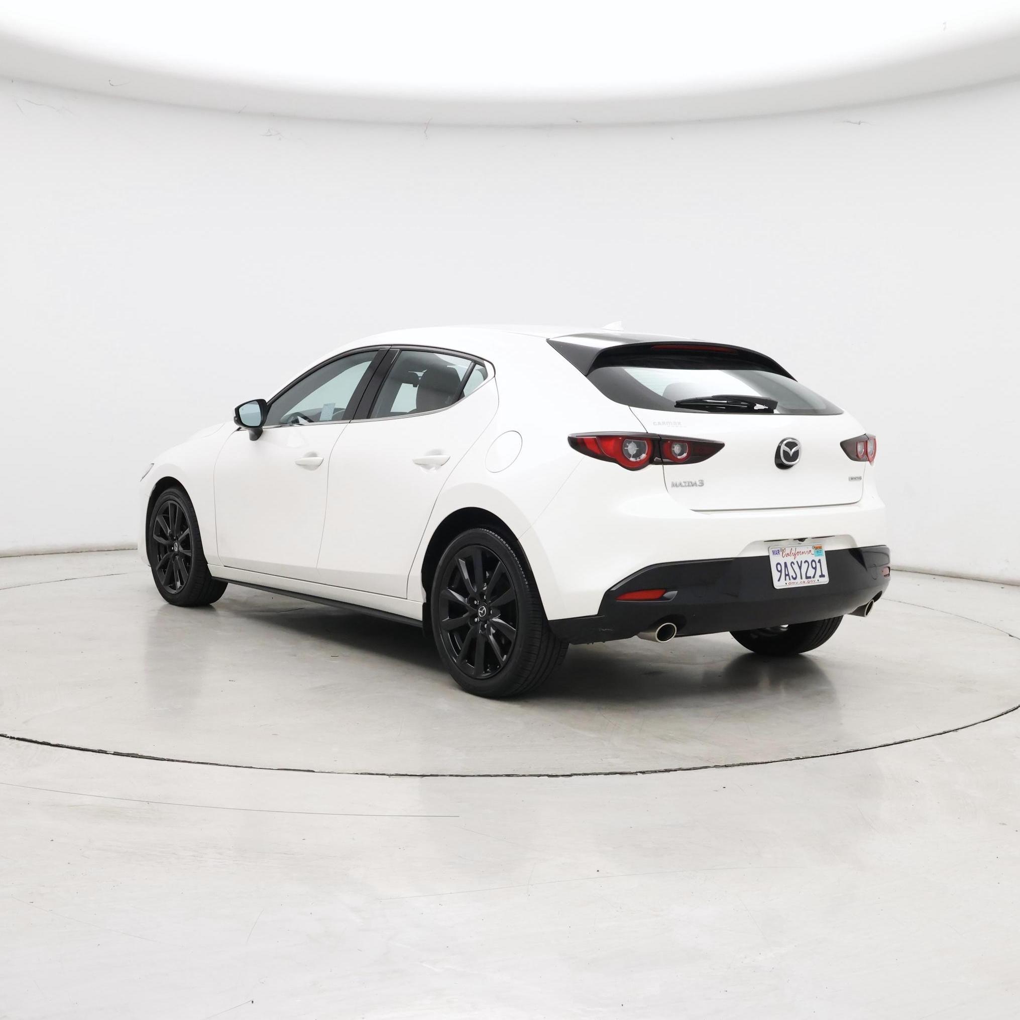 Thumbnail: 2022 Mazda Mazda3 - 2