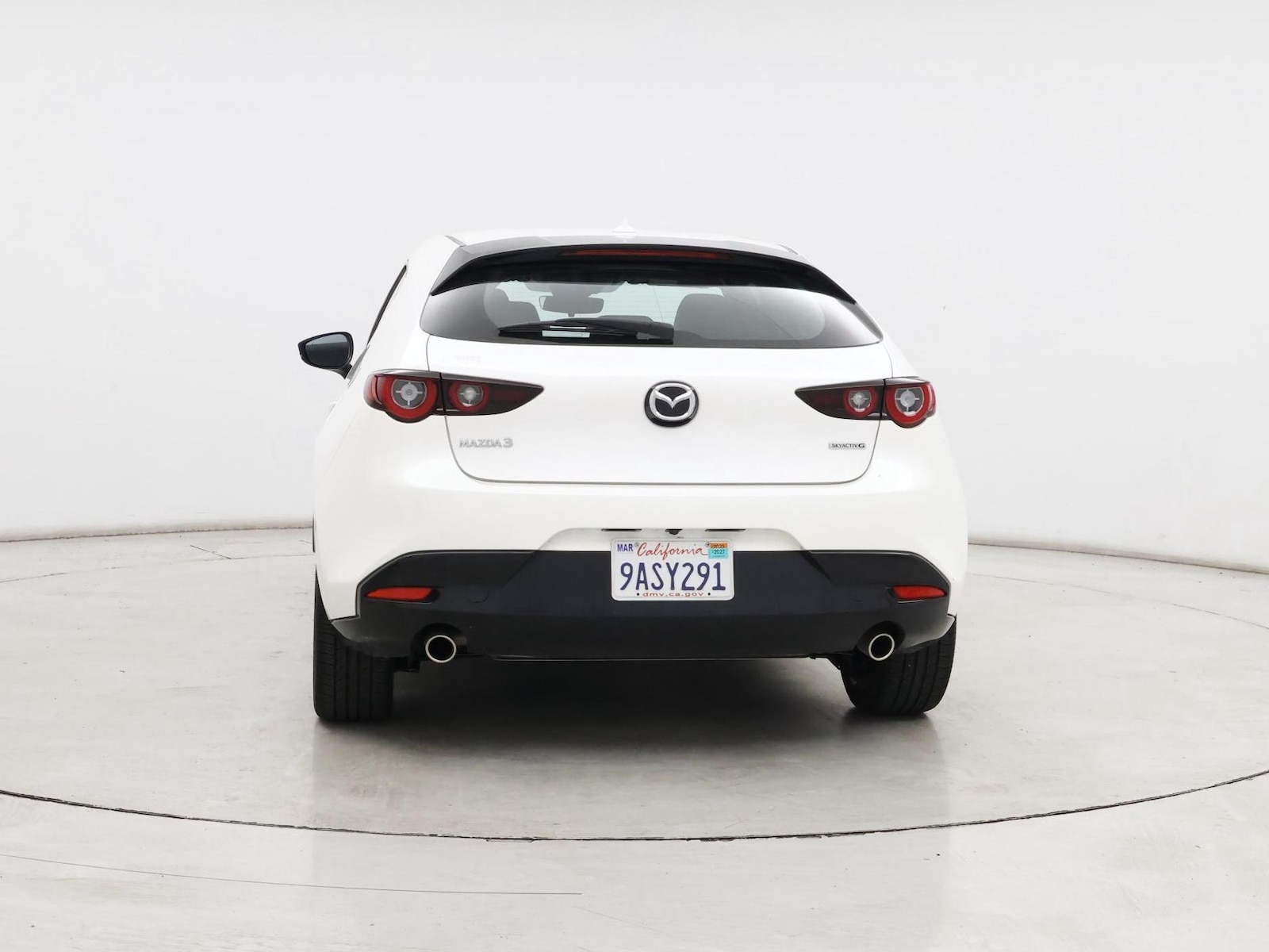 2022 Mazda Mazda3 Premium - Photo 7