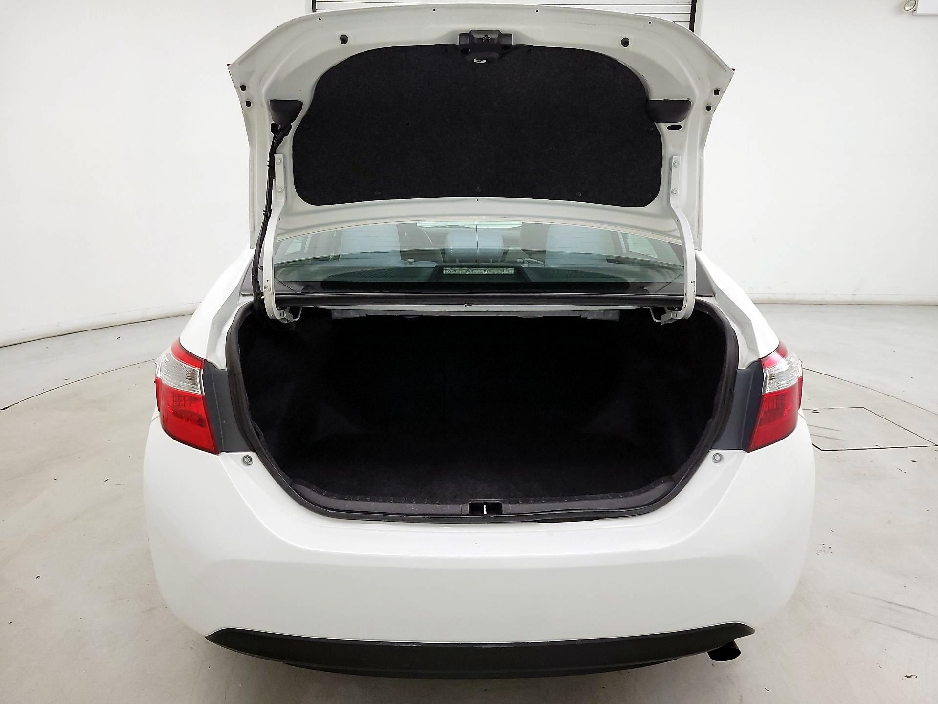Thumbnail: 2014 Toyota Corolla - 20