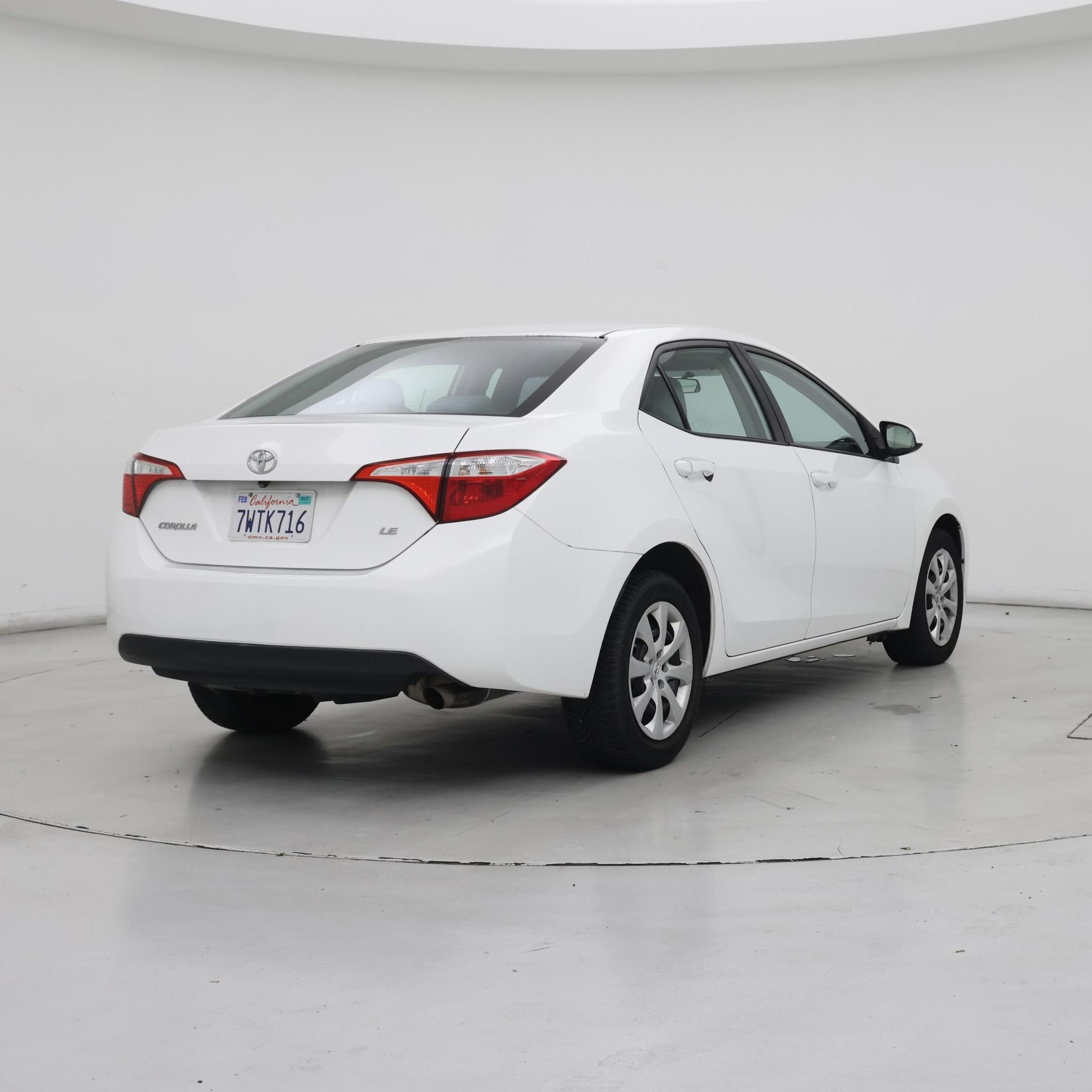 Thumbnail: 2014 Toyota Corolla - 8