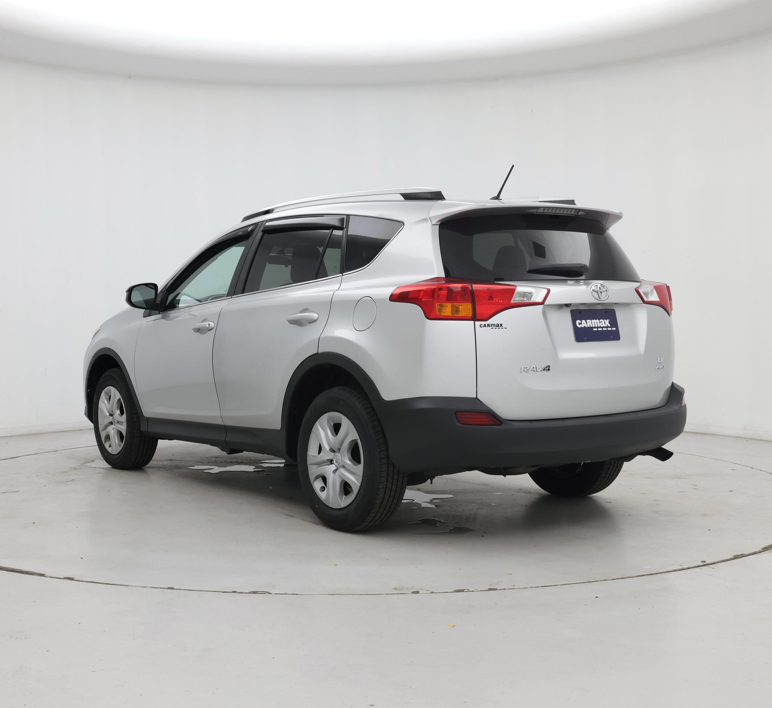 Thumbnail: 2015 Toyota RAV4 - 2