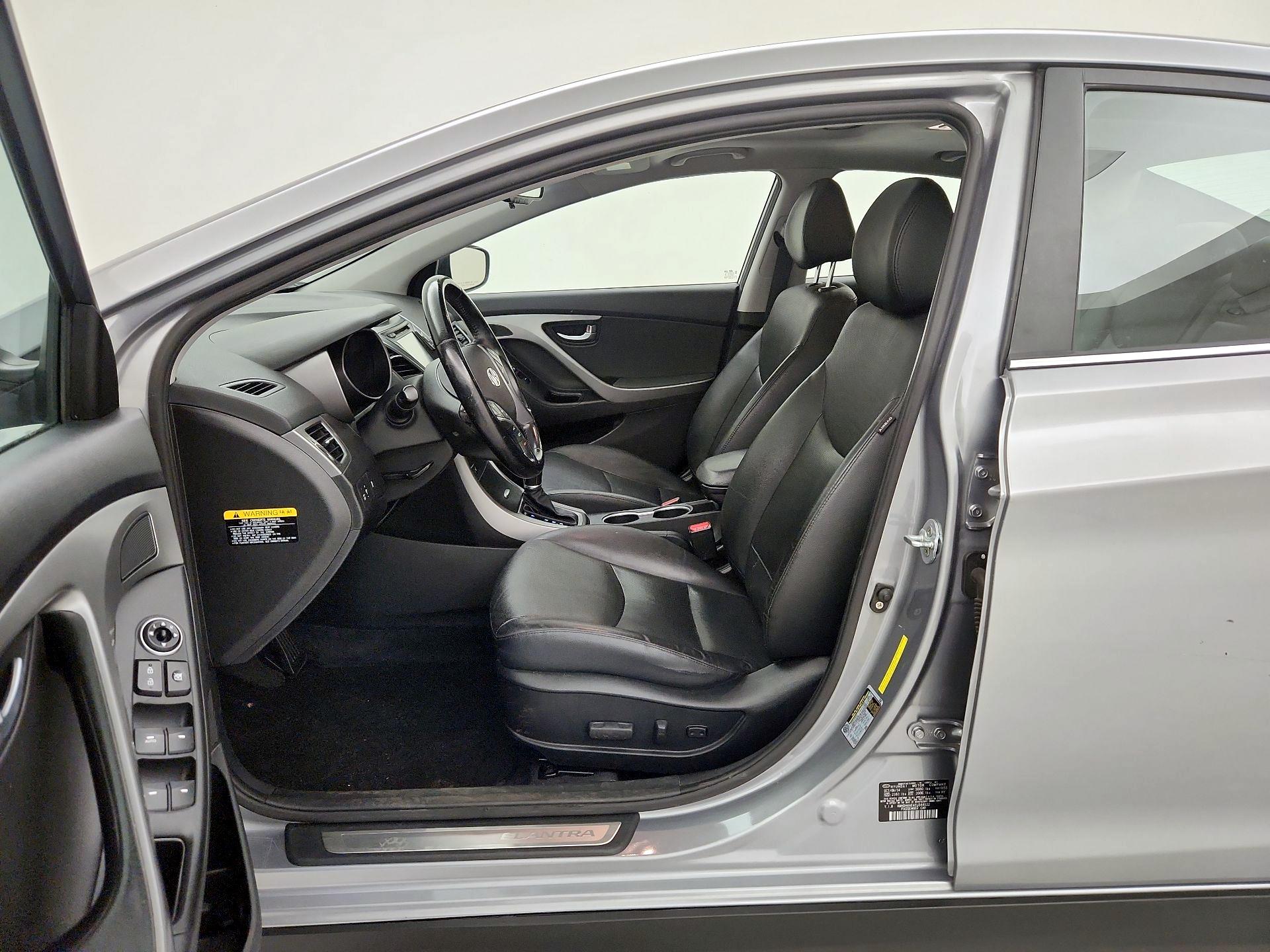 Thumbnail: 2015 Hyundai Elantra - 11