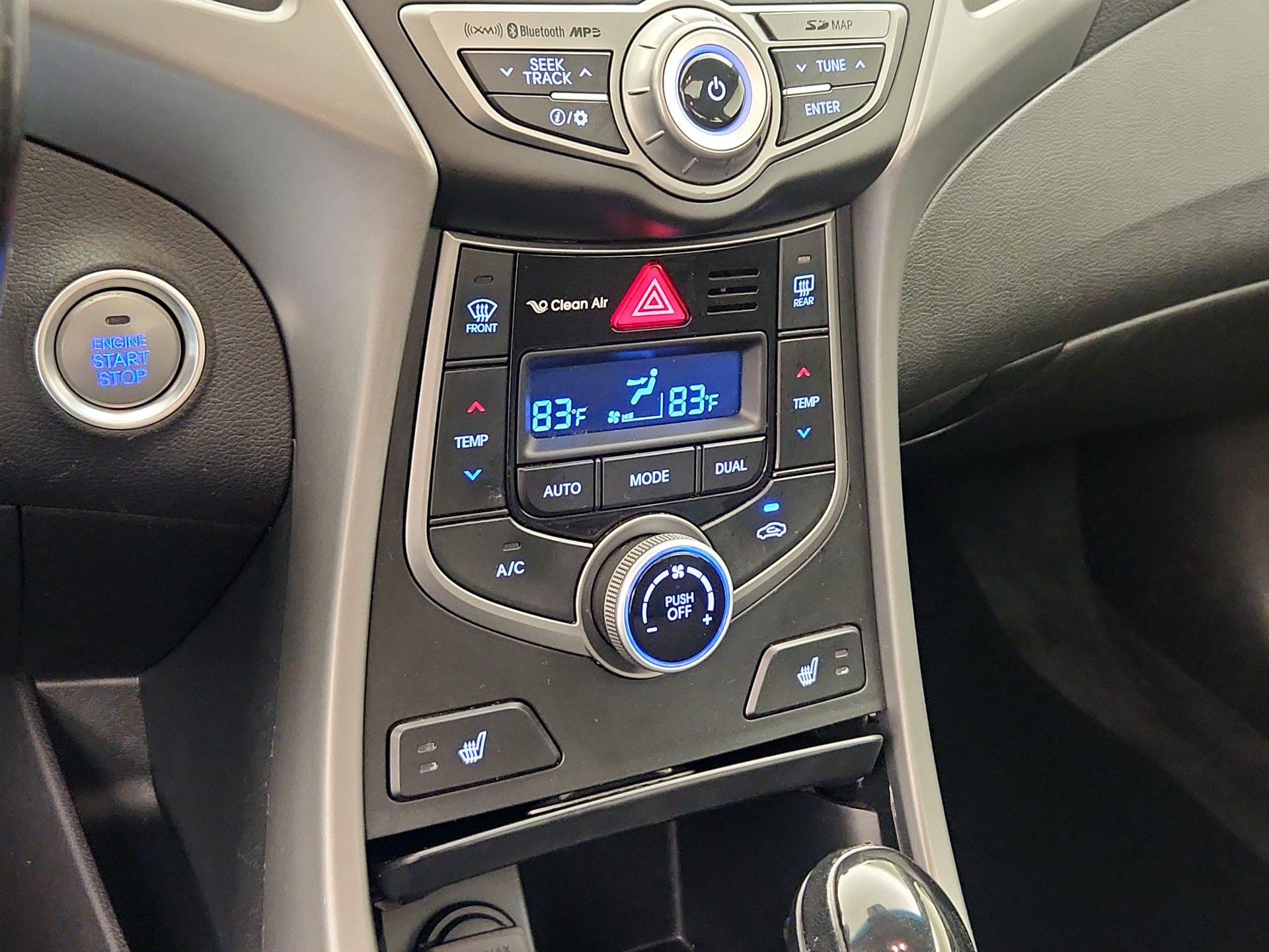 Thumbnail: 2015 Hyundai Elantra - 17