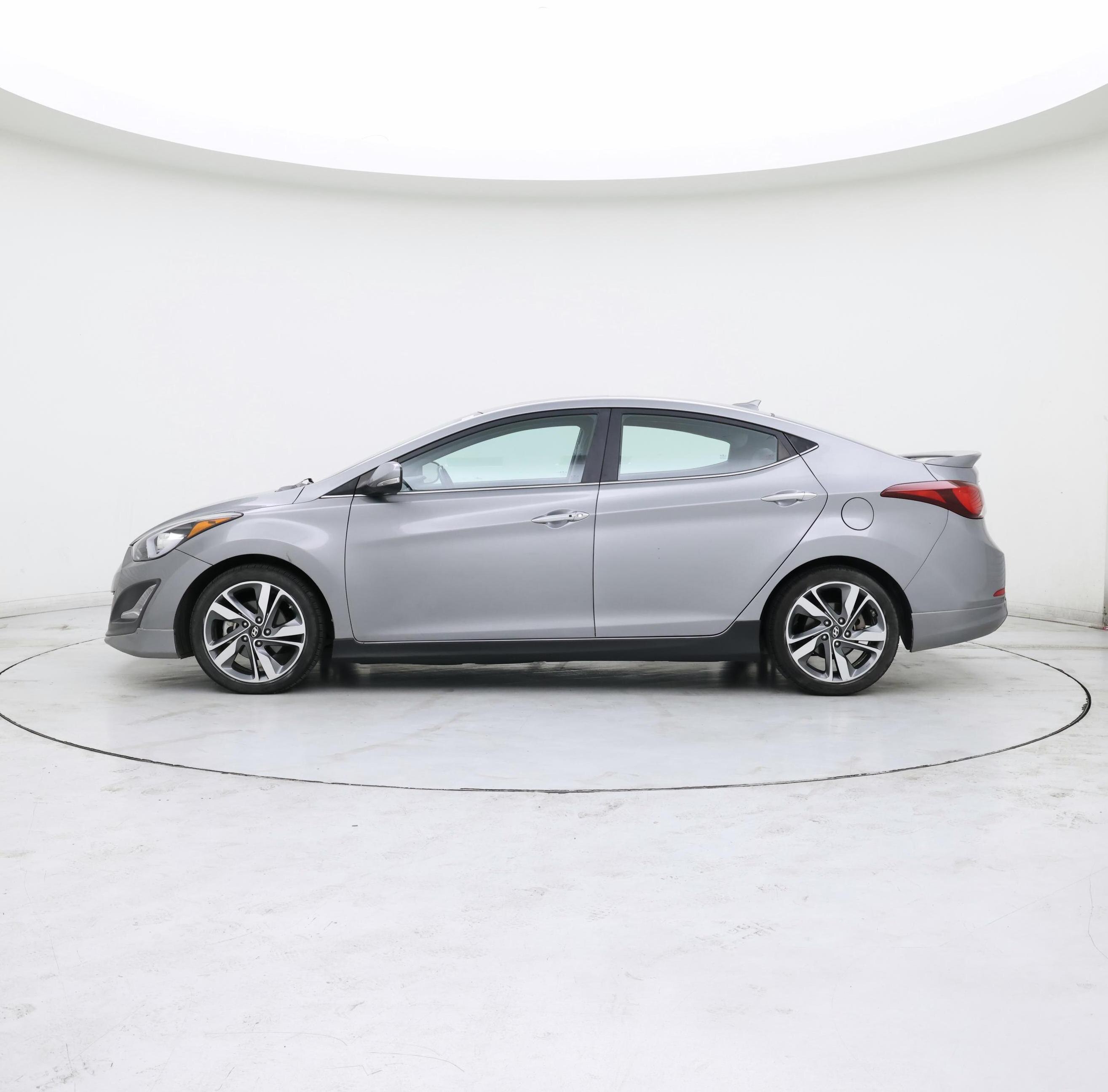 Thumbnail: 2015 Hyundai Elantra - 3