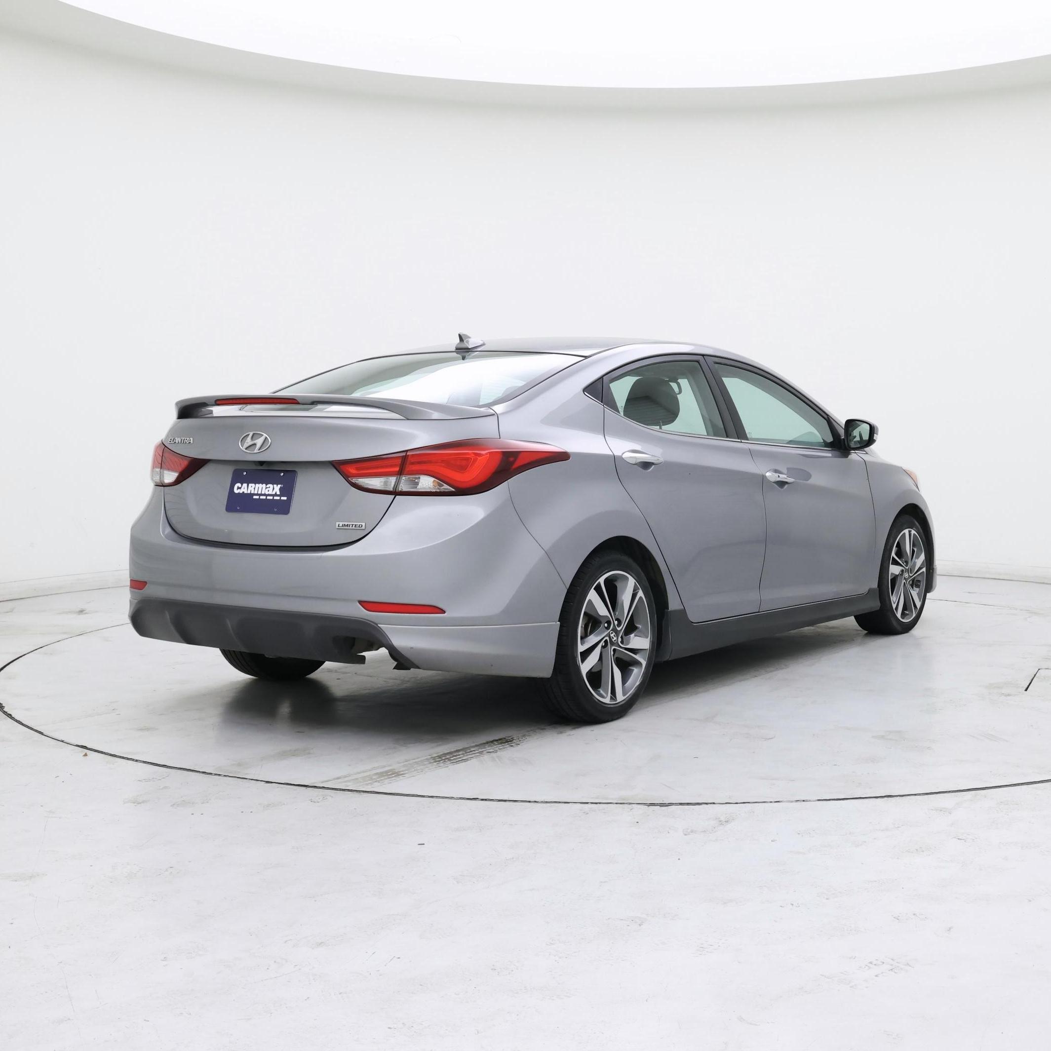 Thumbnail: 2015 Hyundai Elantra - 8