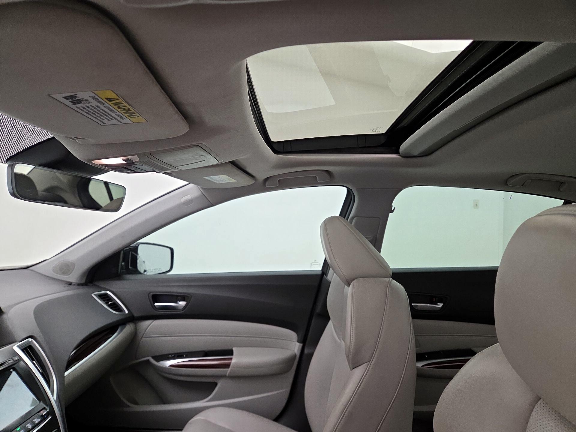 Thumbnail: 2016 Acura TLX - 19