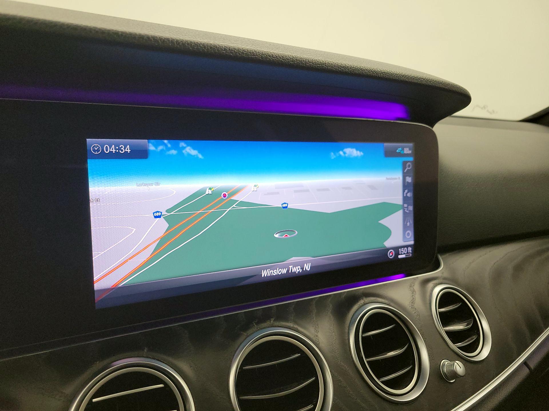 Thumbnail: 2020 Mercedes-Benz E-Class - 14