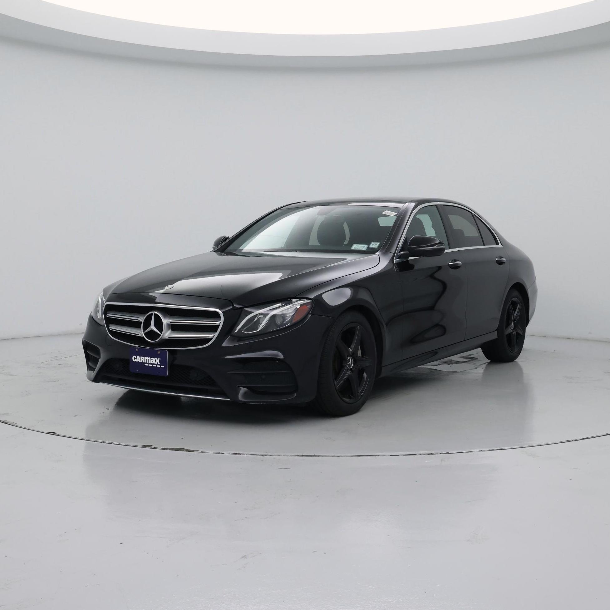 Thumbnail: 2020 Mercedes-Benz E-Class - 4