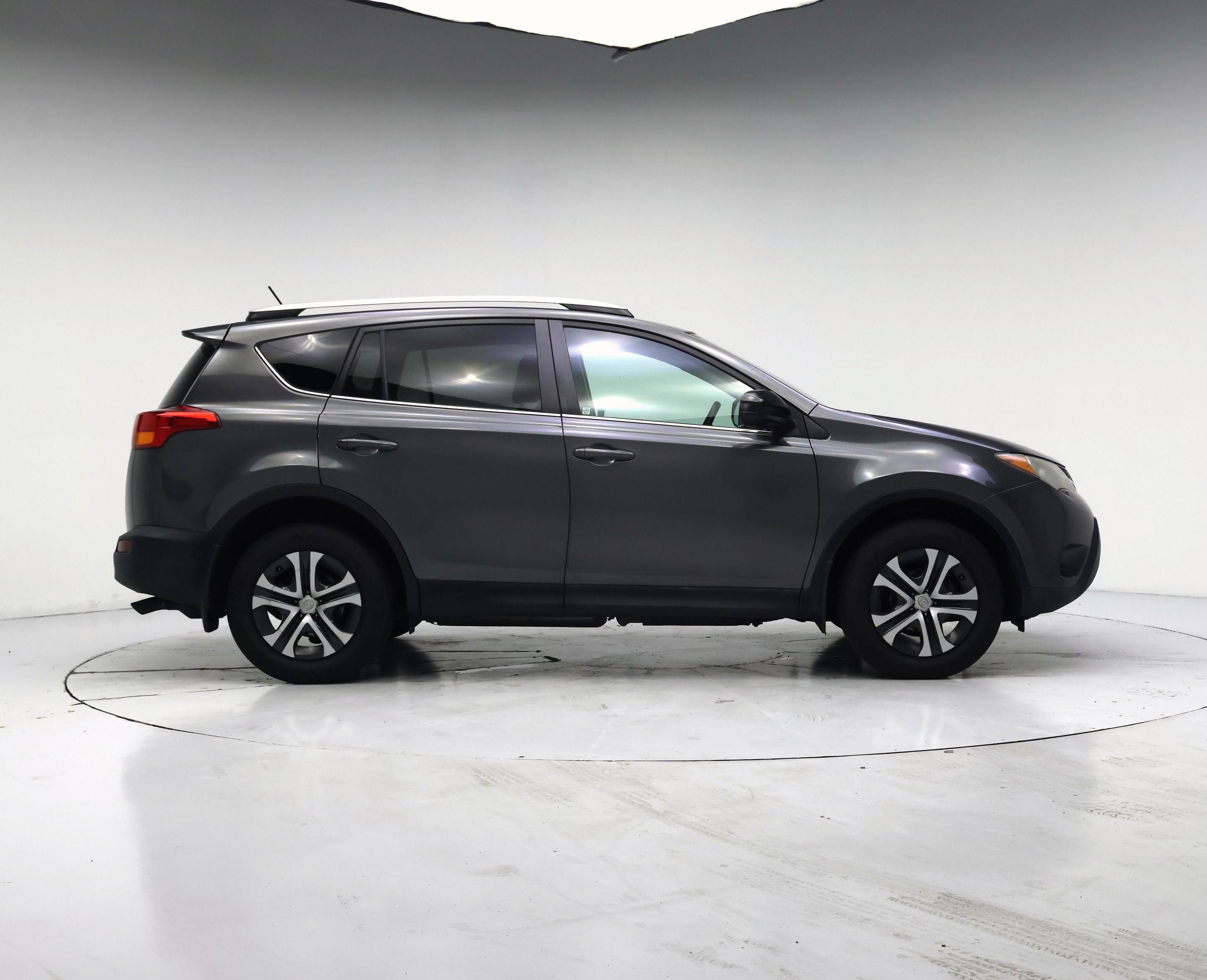 Thumbnail: 2015 Toyota RAV4 - 7