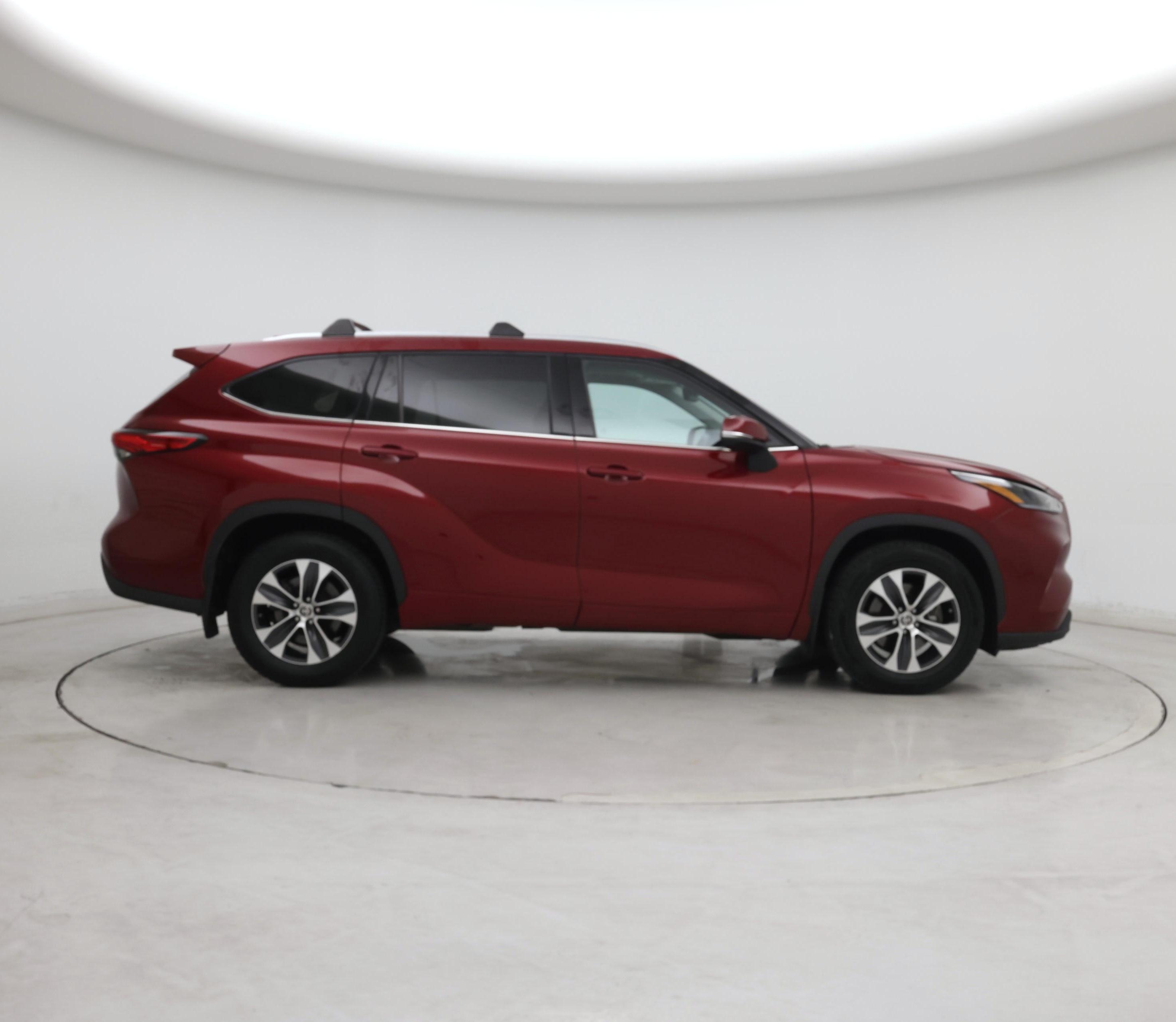 Thumbnail: 2021 Toyota Highlander - 7
