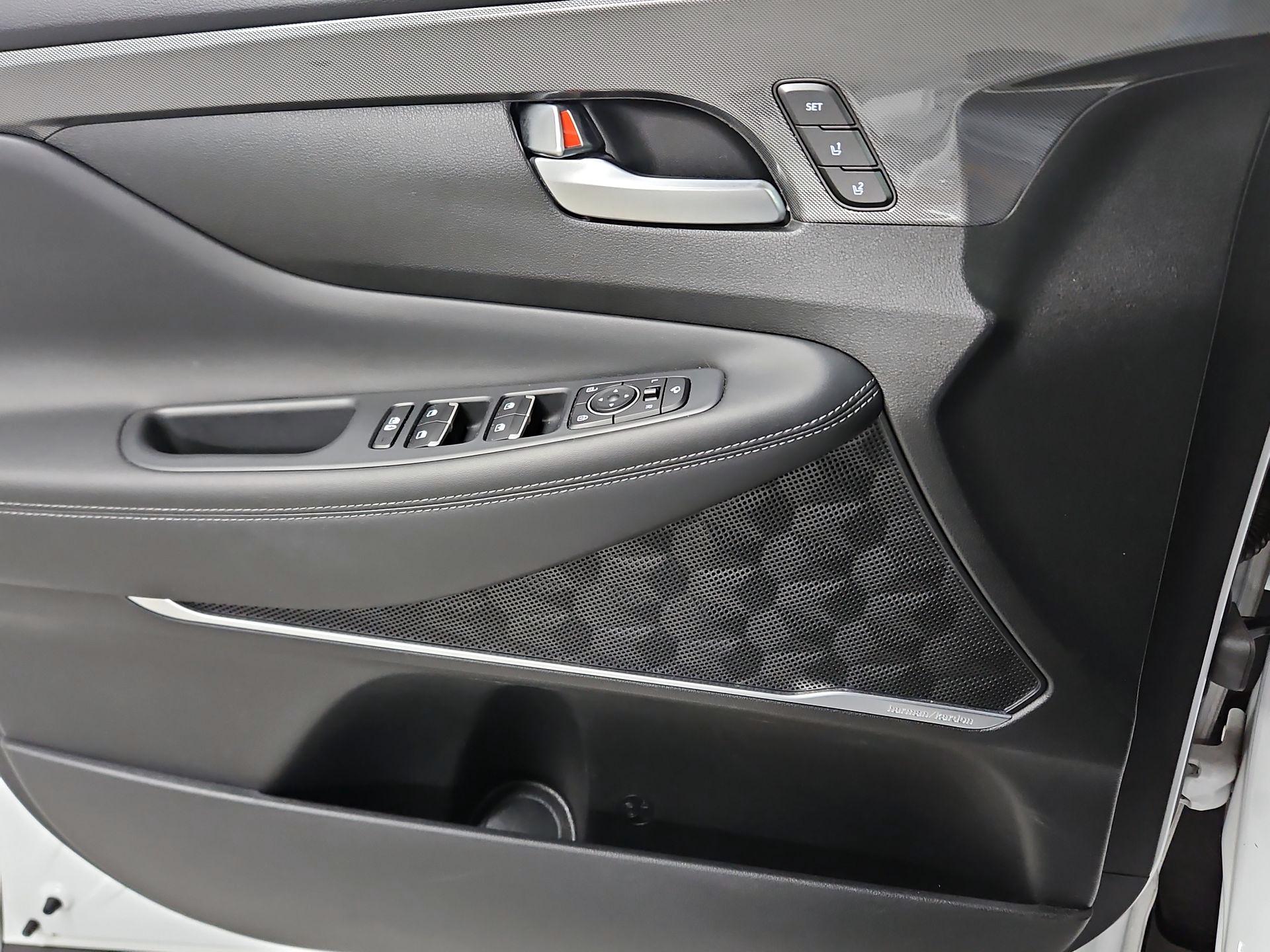Thumbnail: 2022 Hyundai Santa Fe - 12