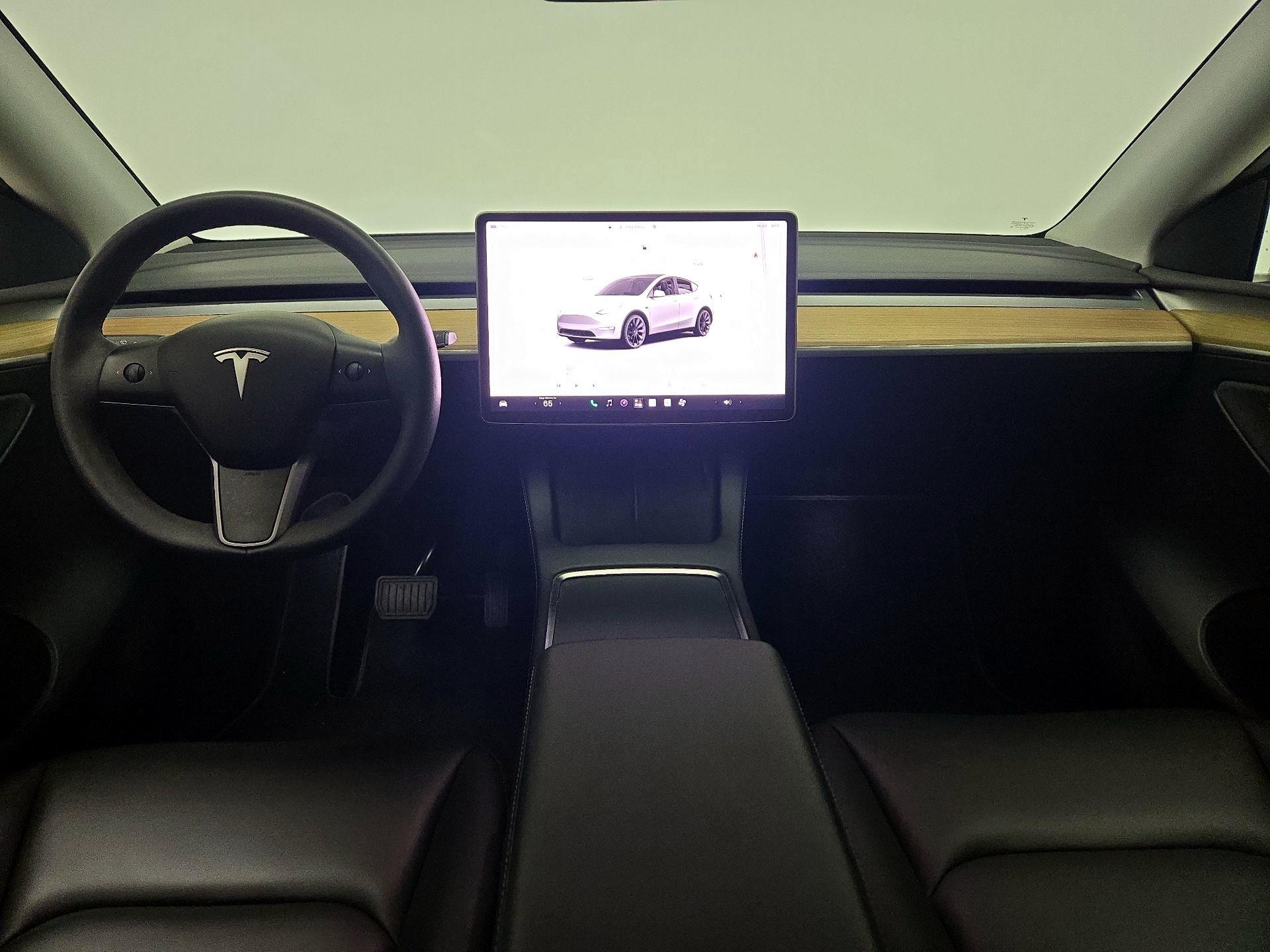 Thumbnail: 2023 Tesla Model Y - 9