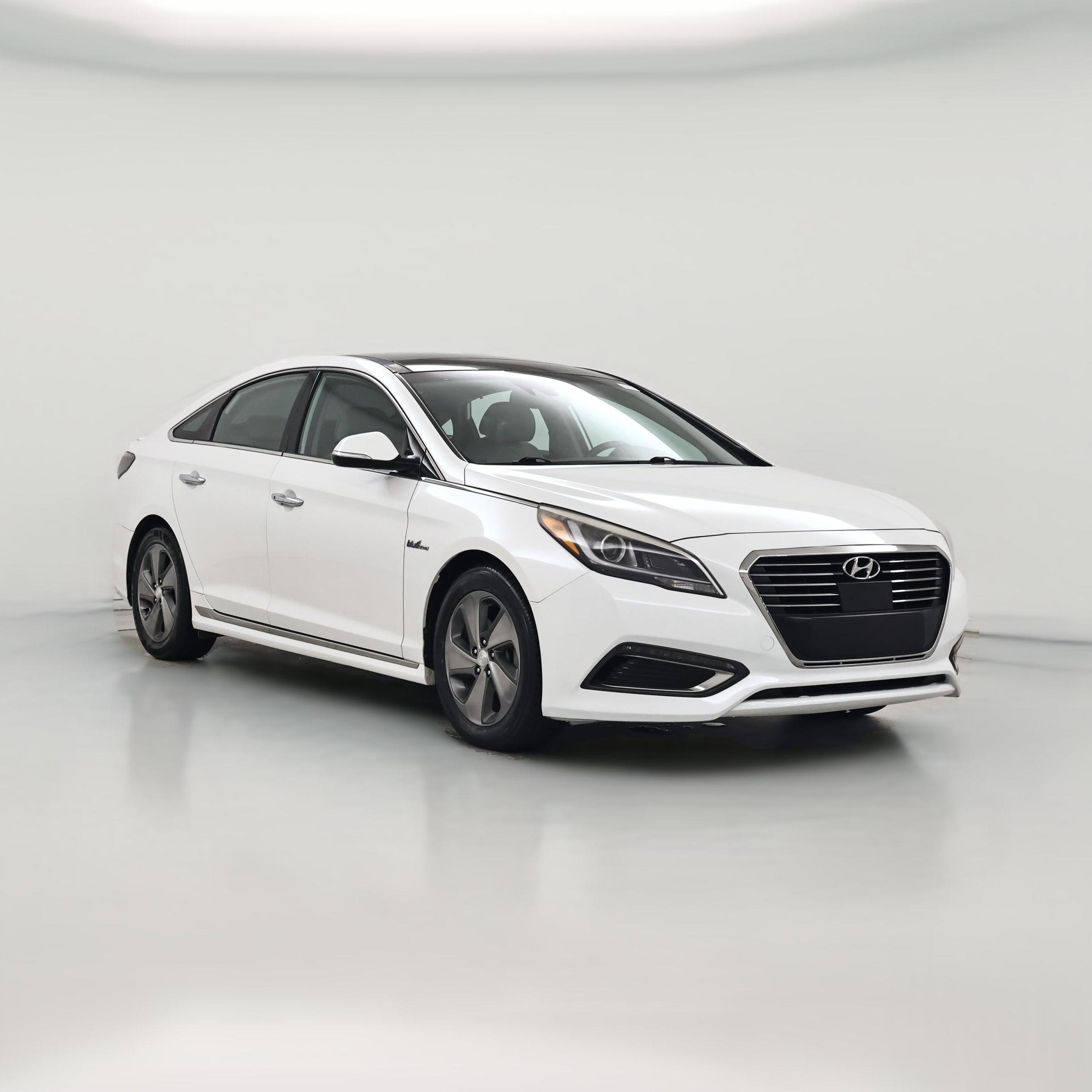 Thumbnail: 2016 Hyundai Sonata - 1