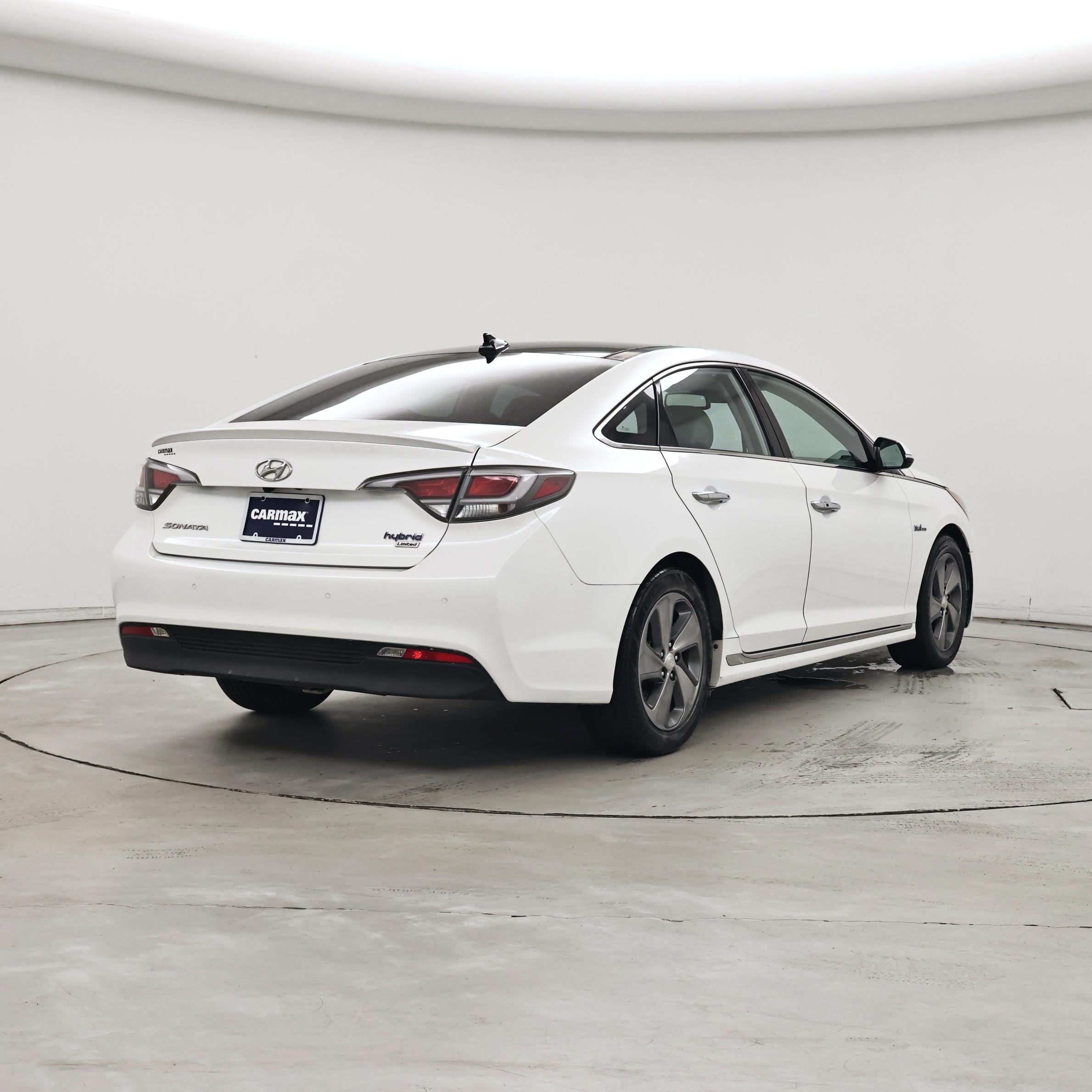 Thumbnail: 2016 Hyundai Sonata - 8