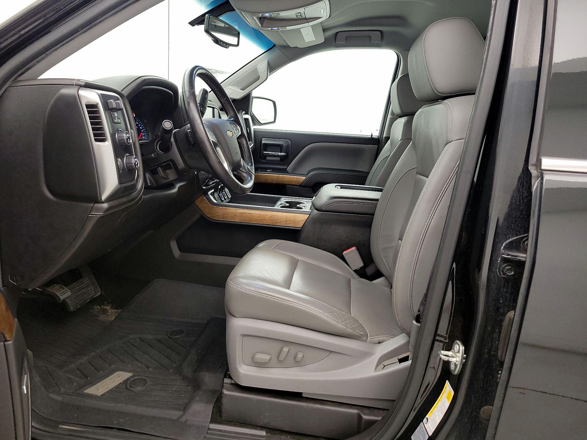 Thumbnail: 2017 Chevrolet Silverado 1500 - 11