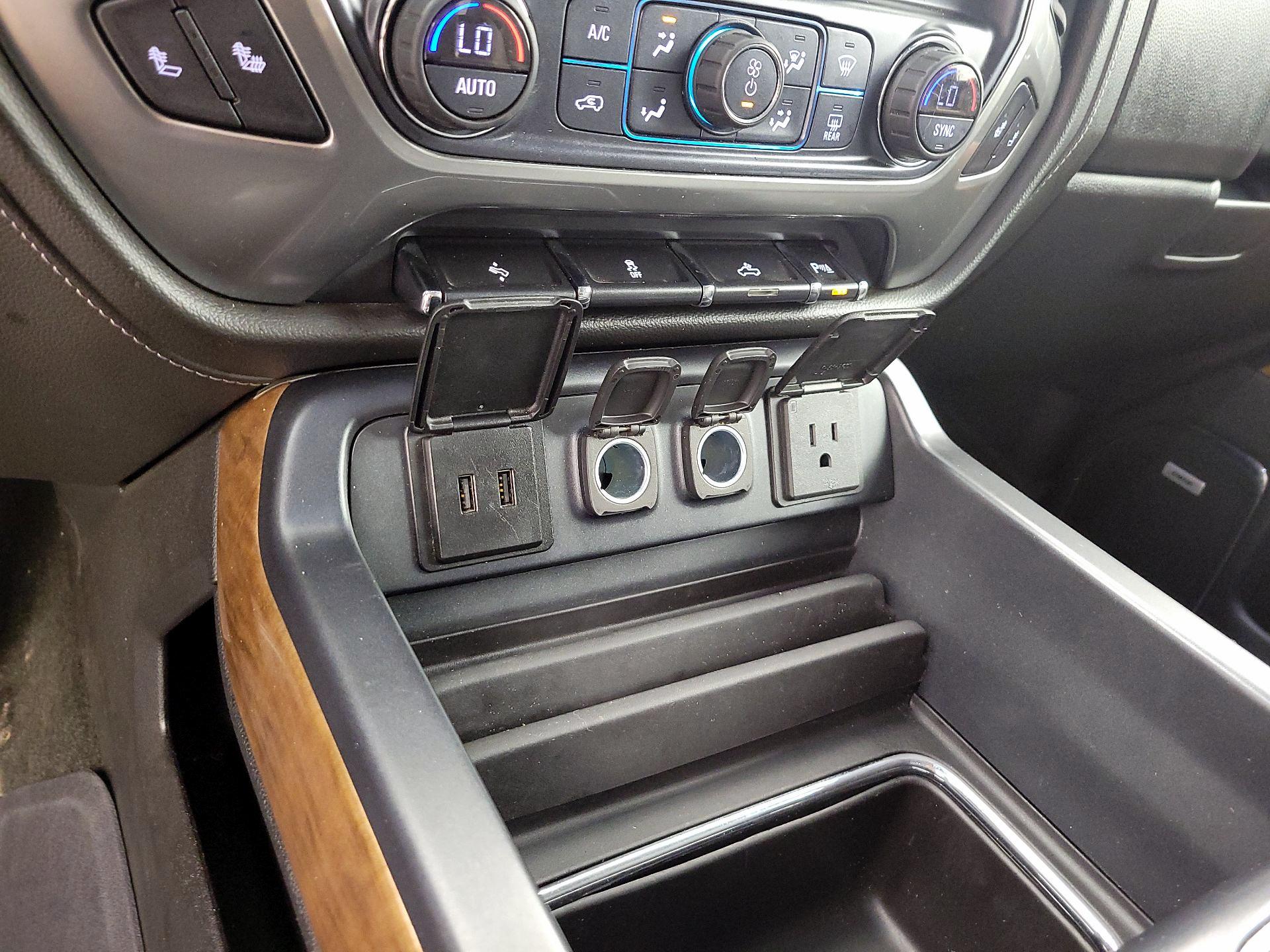 Thumbnail: 2017 Chevrolet Silverado 1500 - 19