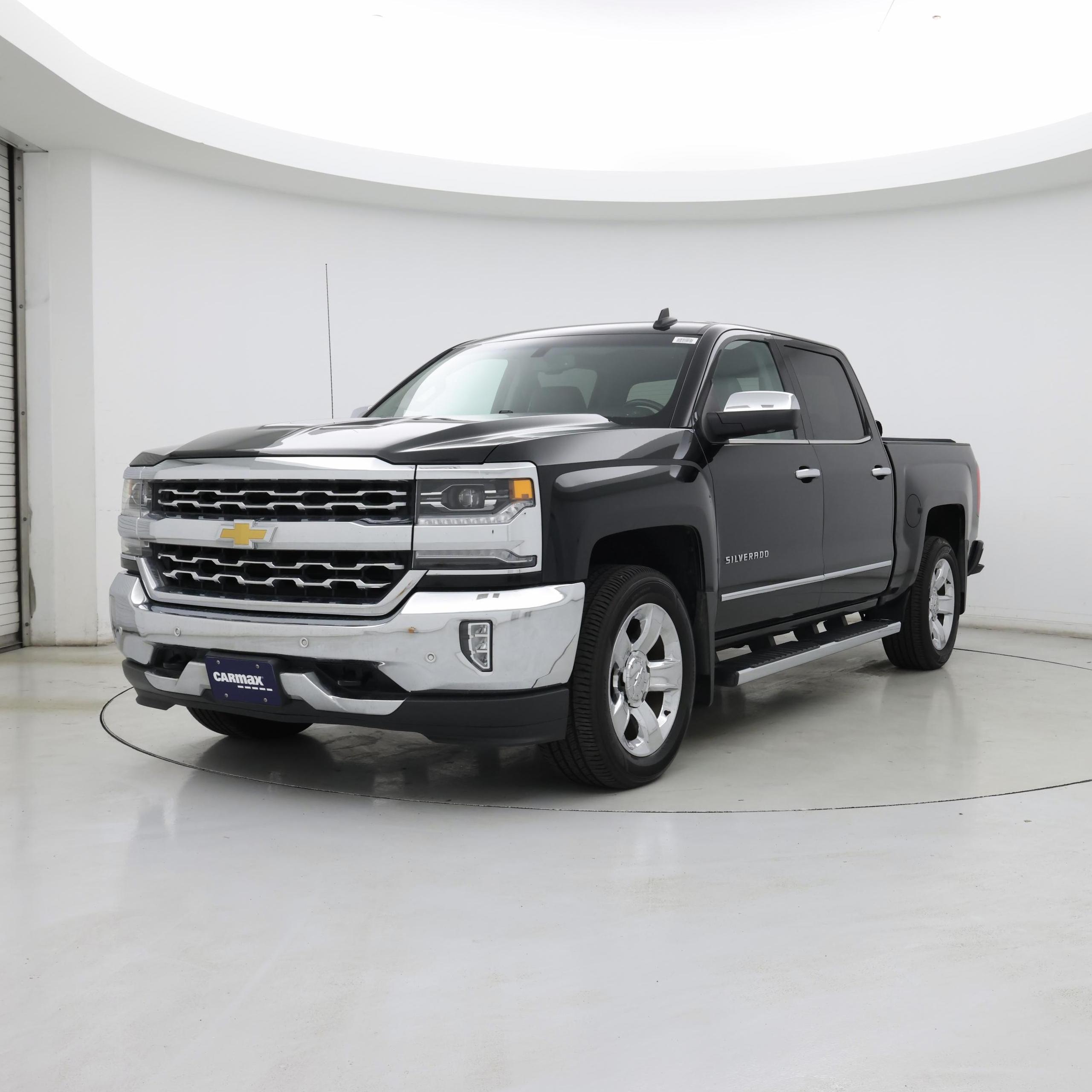 Thumbnail: 2017 Chevrolet Silverado 1500 - 4