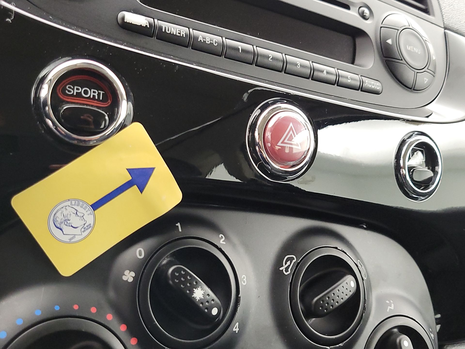 Thumbnail: 2015 Fiat 500 - 20