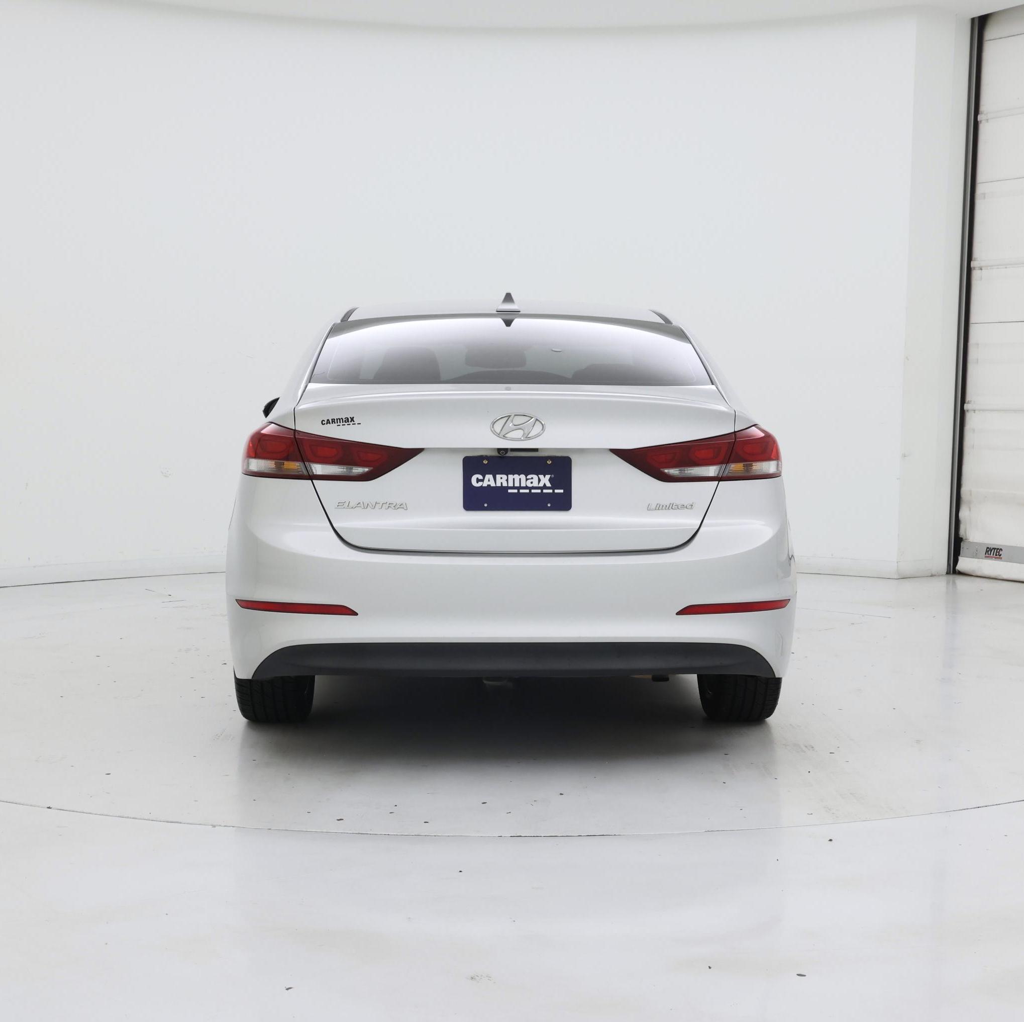 Thumbnail: 2017 Hyundai Elantra - 6