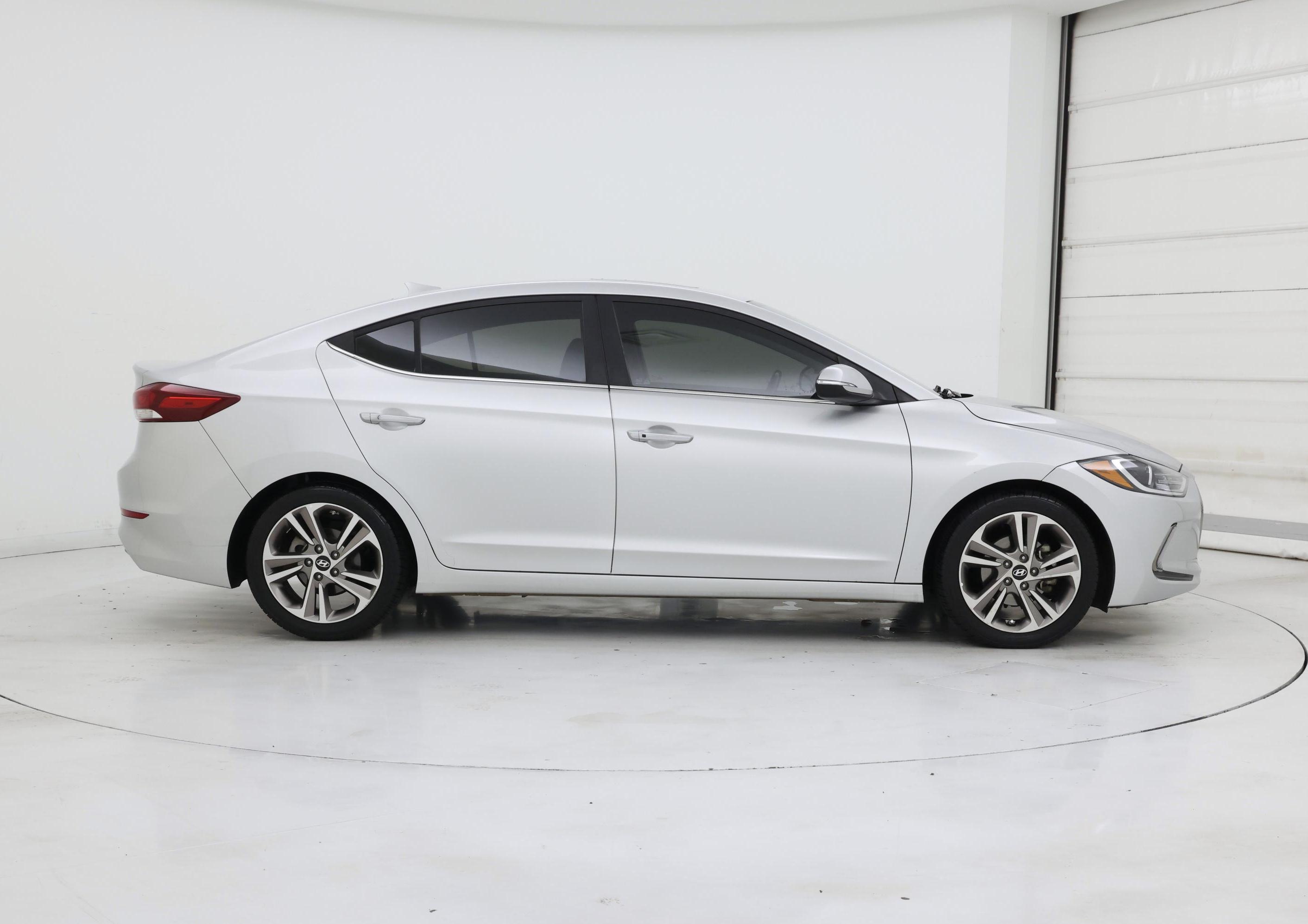 Thumbnail: 2017 Hyundai Elantra - 7