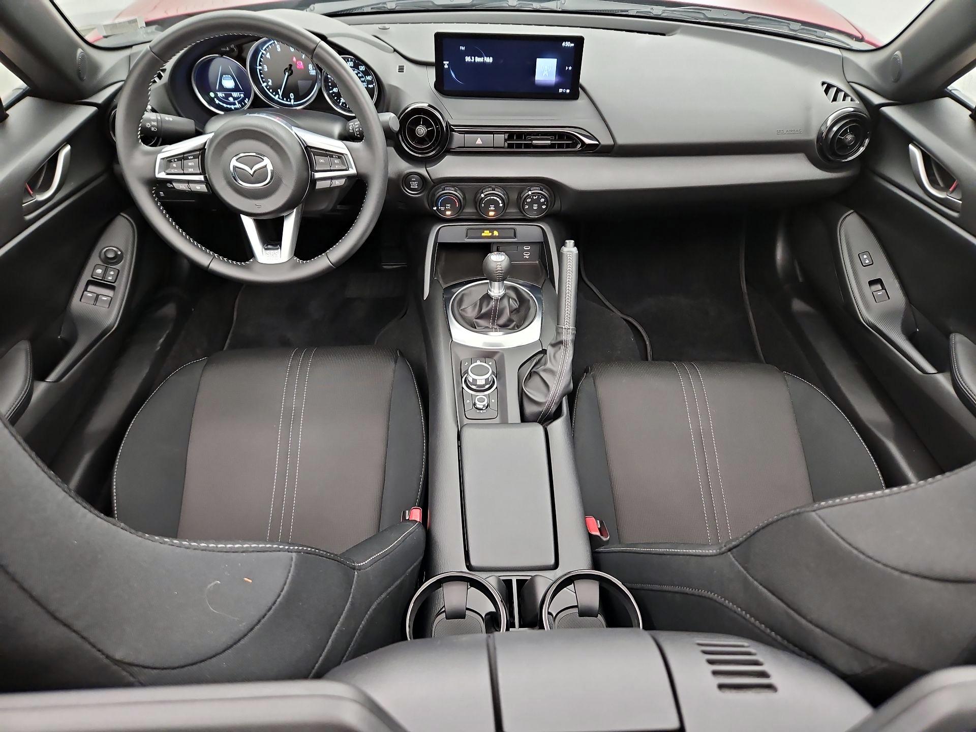 Thumbnail: 2025 Mazda MX-5 Miata - 9