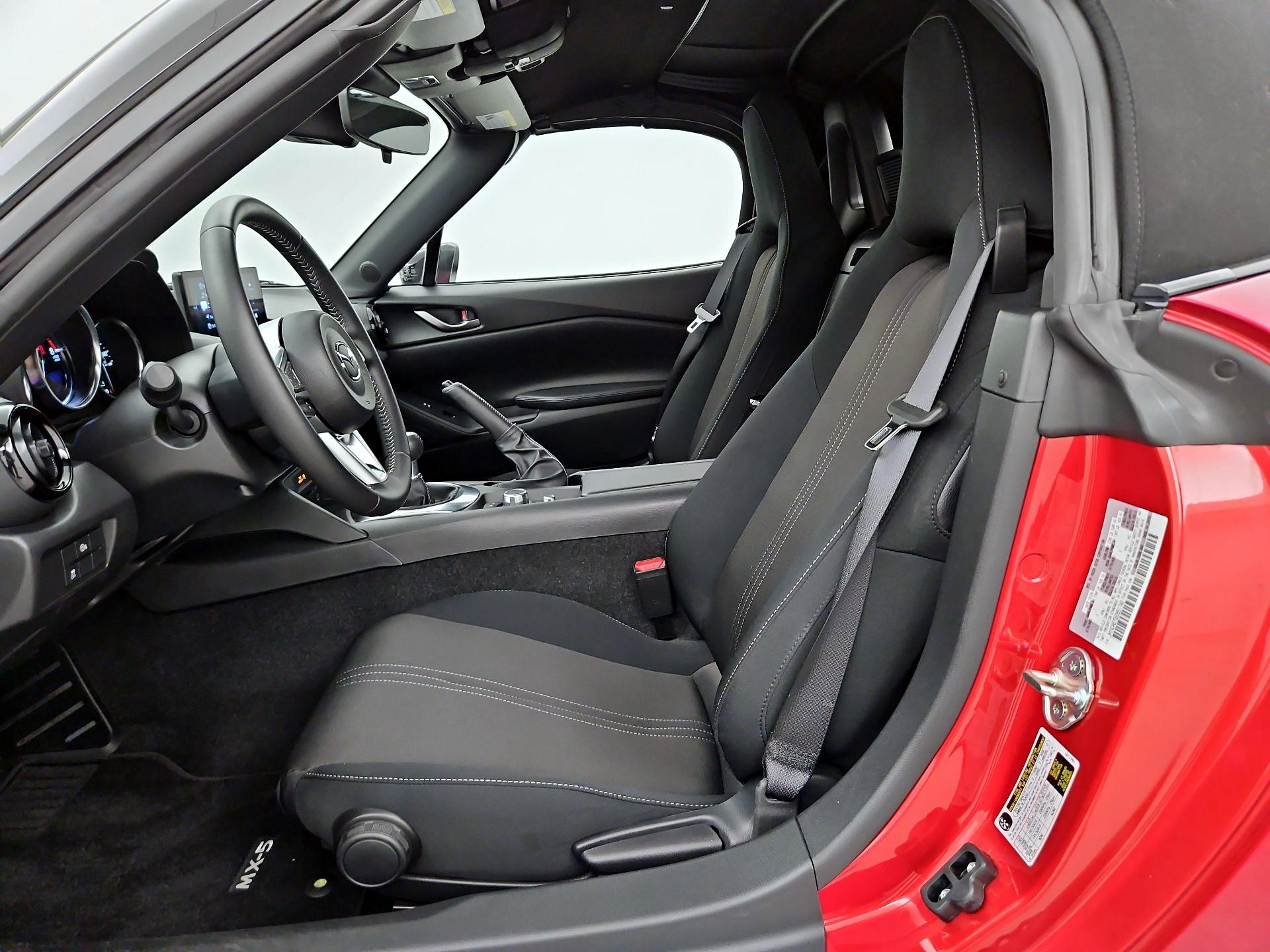 Thumbnail: 2025 Mazda MX-5 Miata - 11