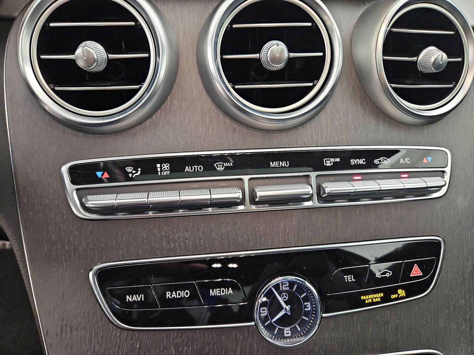 Thumbnail: 2019 Mercedes-Benz C-Class - 16