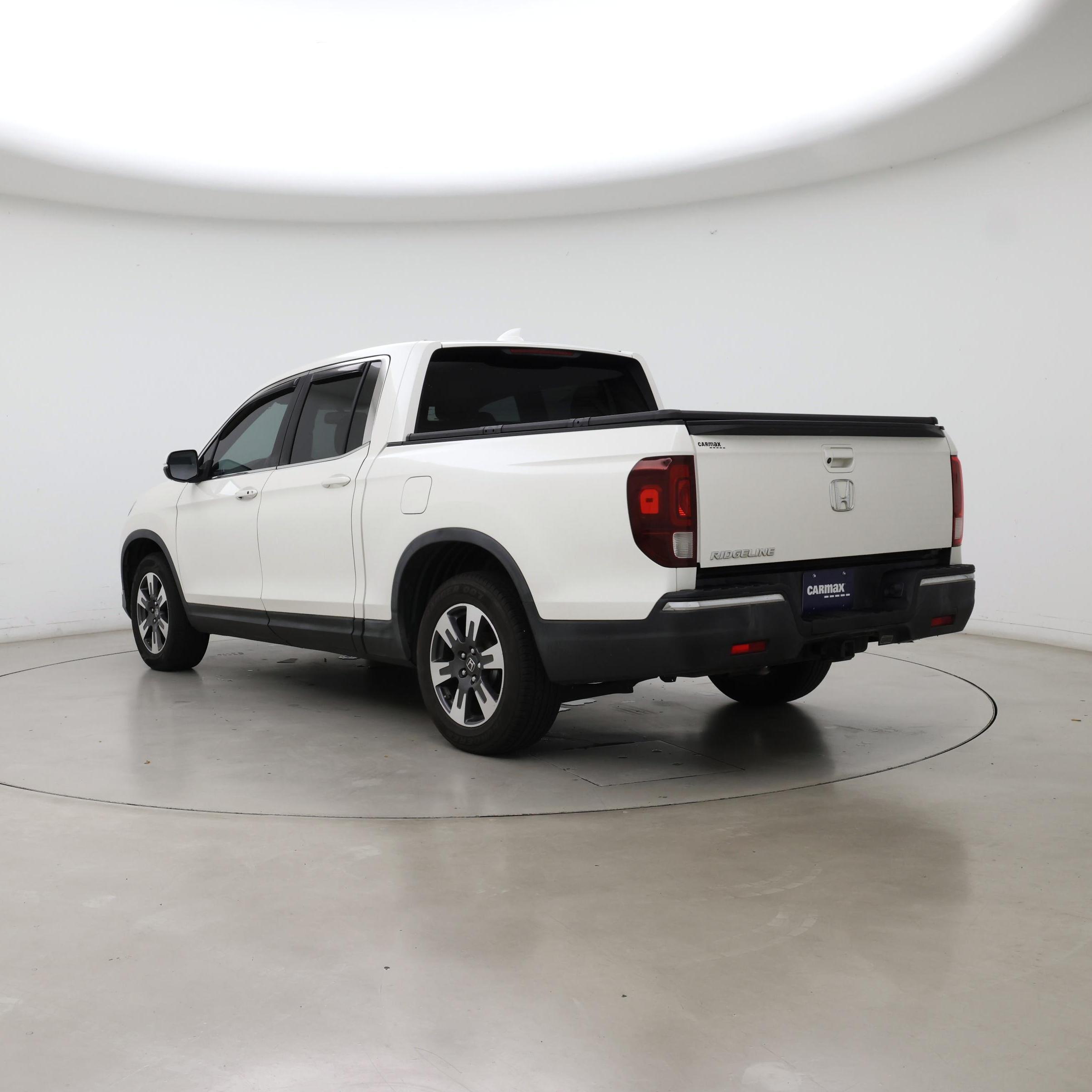 Thumbnail: 2017 Honda Ridgeline - 2