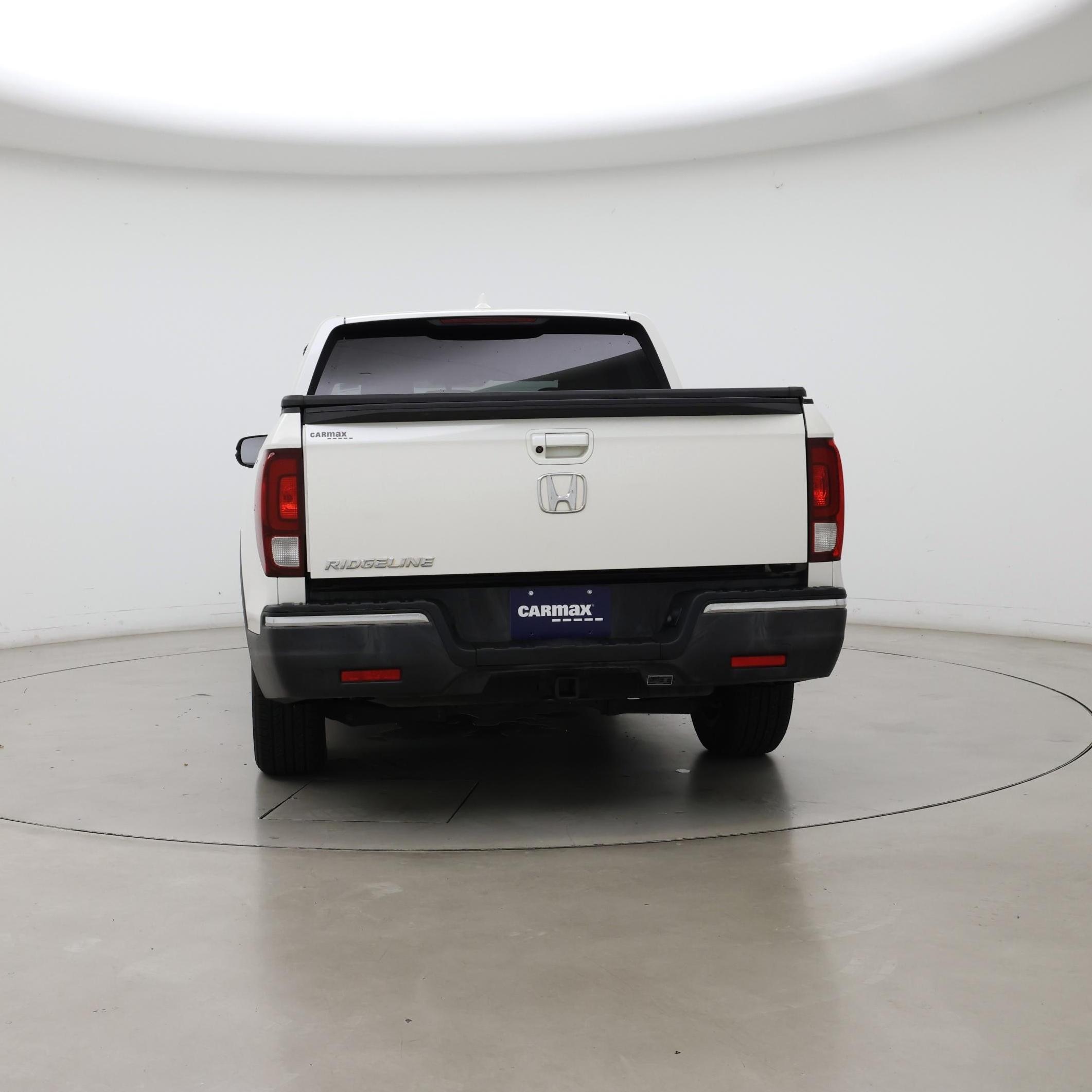 Thumbnail: 2017 Honda Ridgeline - 6