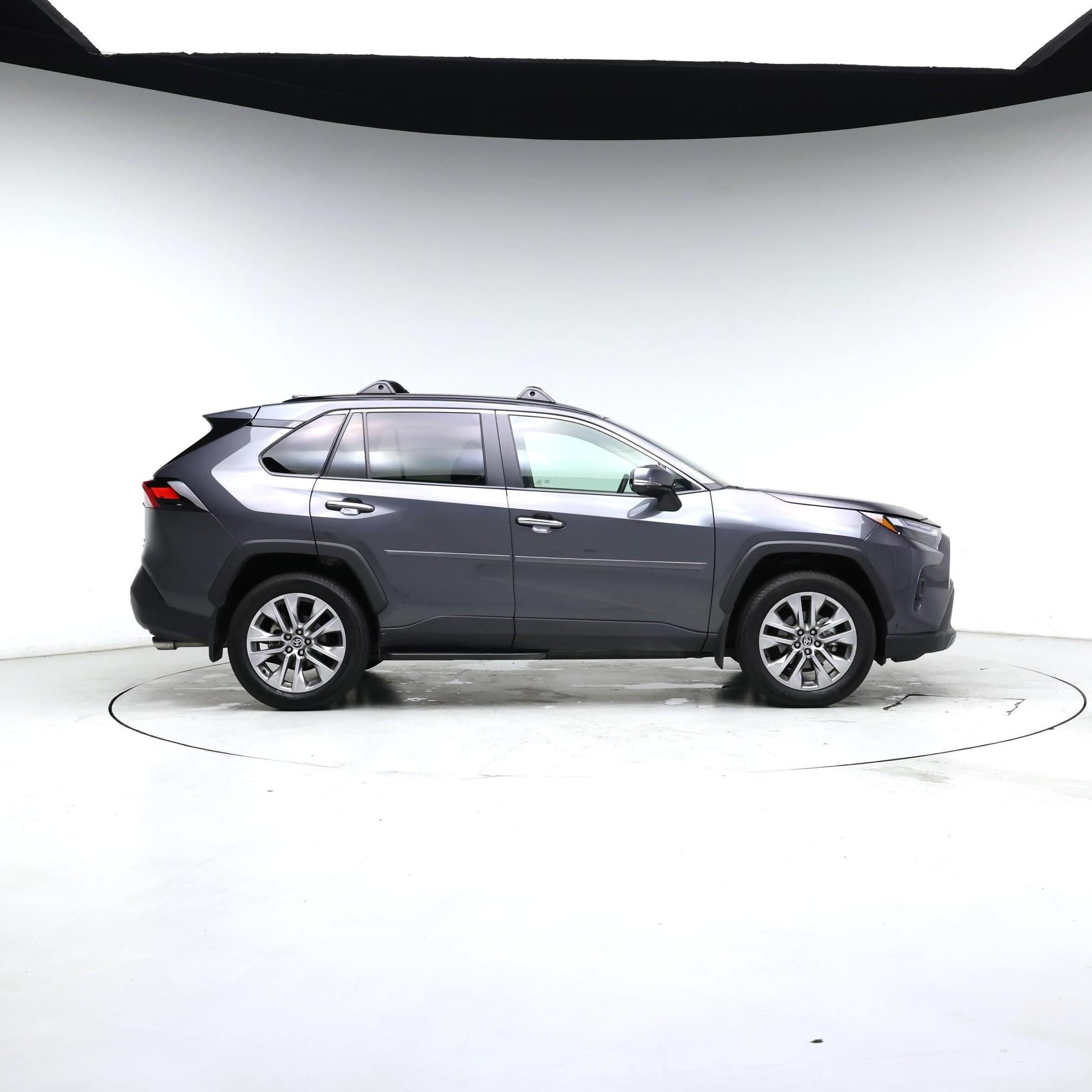 Thumbnail: 2025 Toyota RAV4 - 7