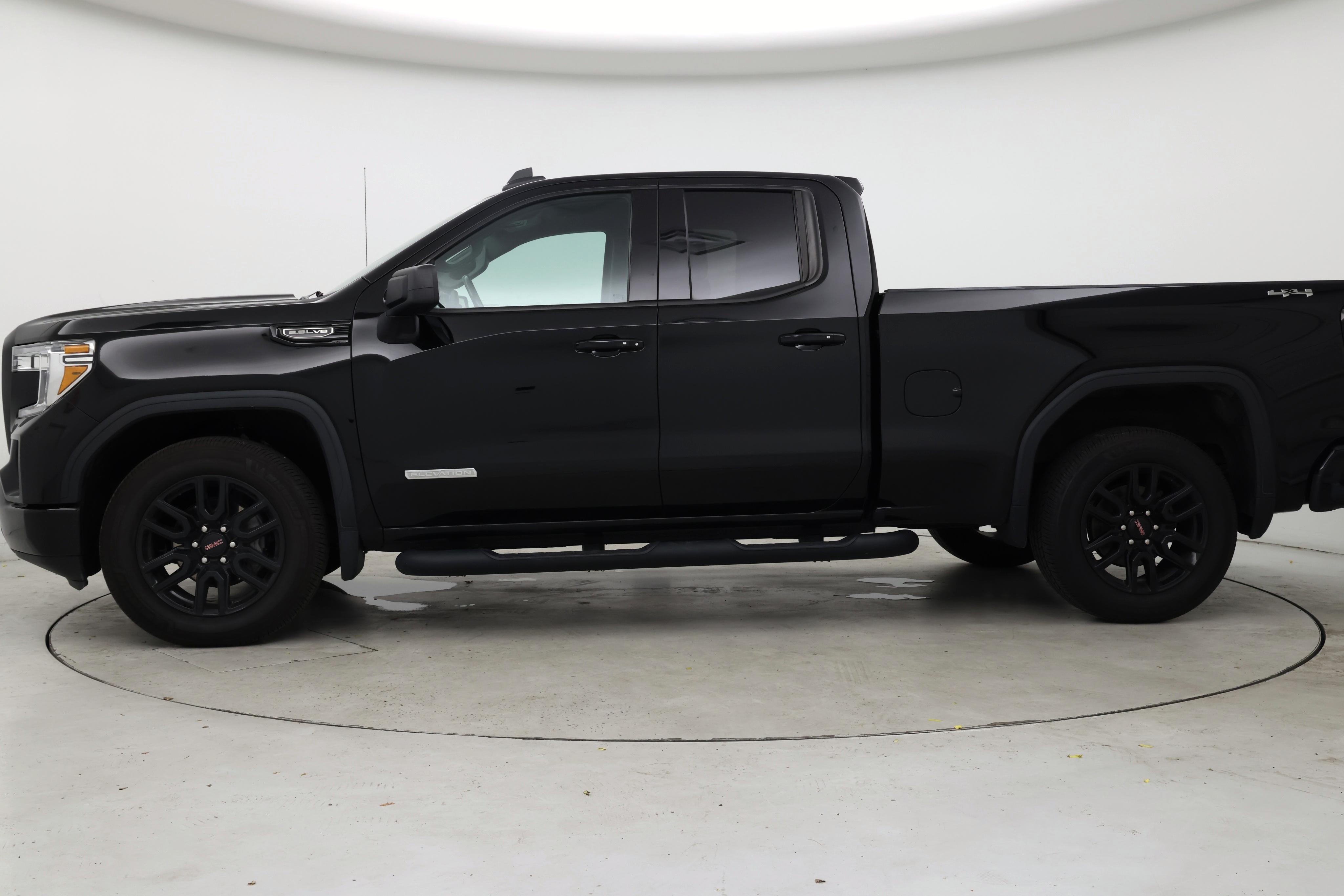 Thumbnail: 2022 GMC Sierra 1500 - 3
