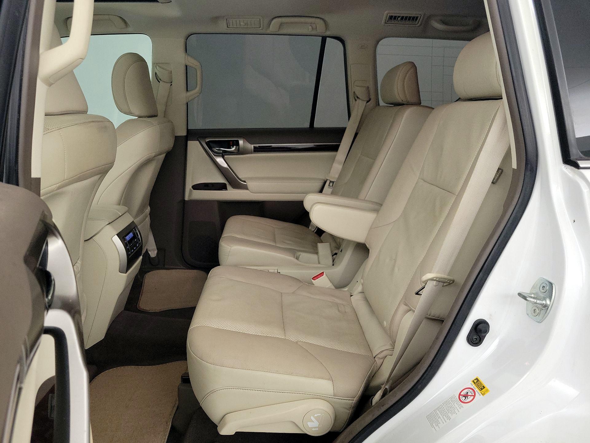 Thumbnail: 2018 Lexus GX - 20