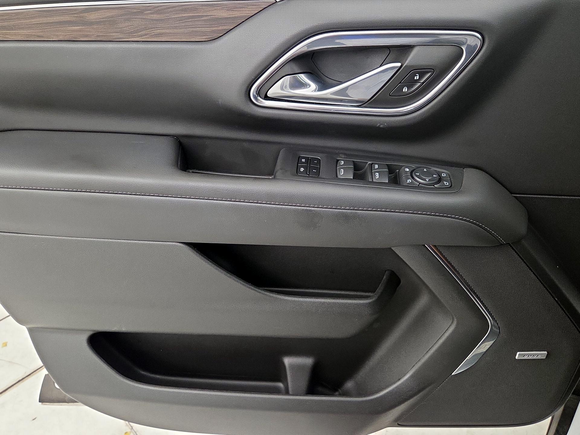 Thumbnail: 2023 Chevrolet Suburban - 12