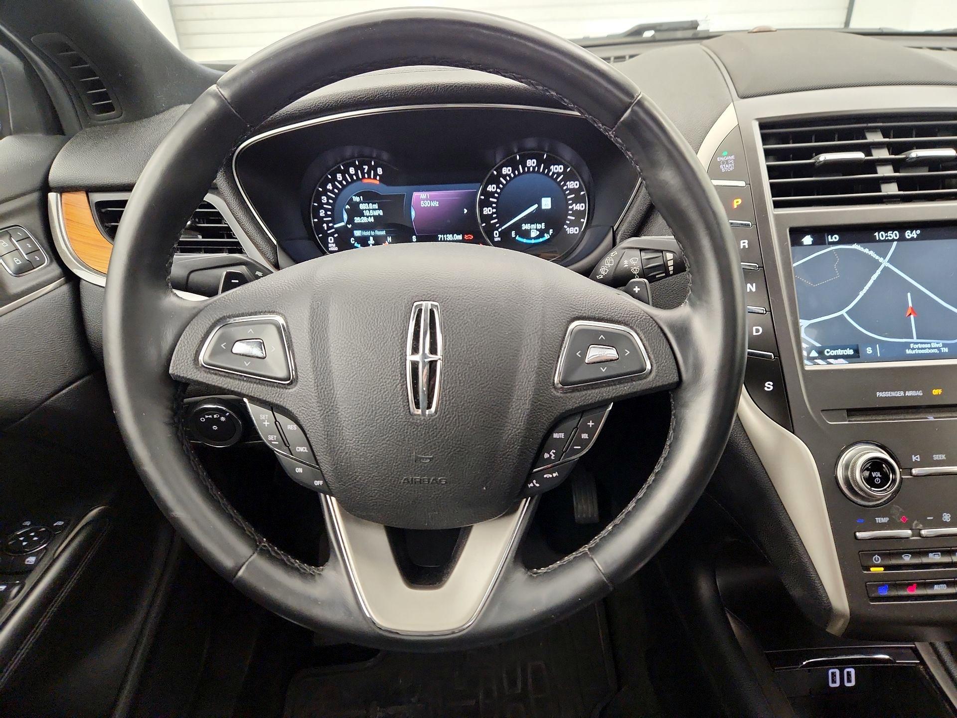 Thumbnail: 2016 Lincoln MKC - 10