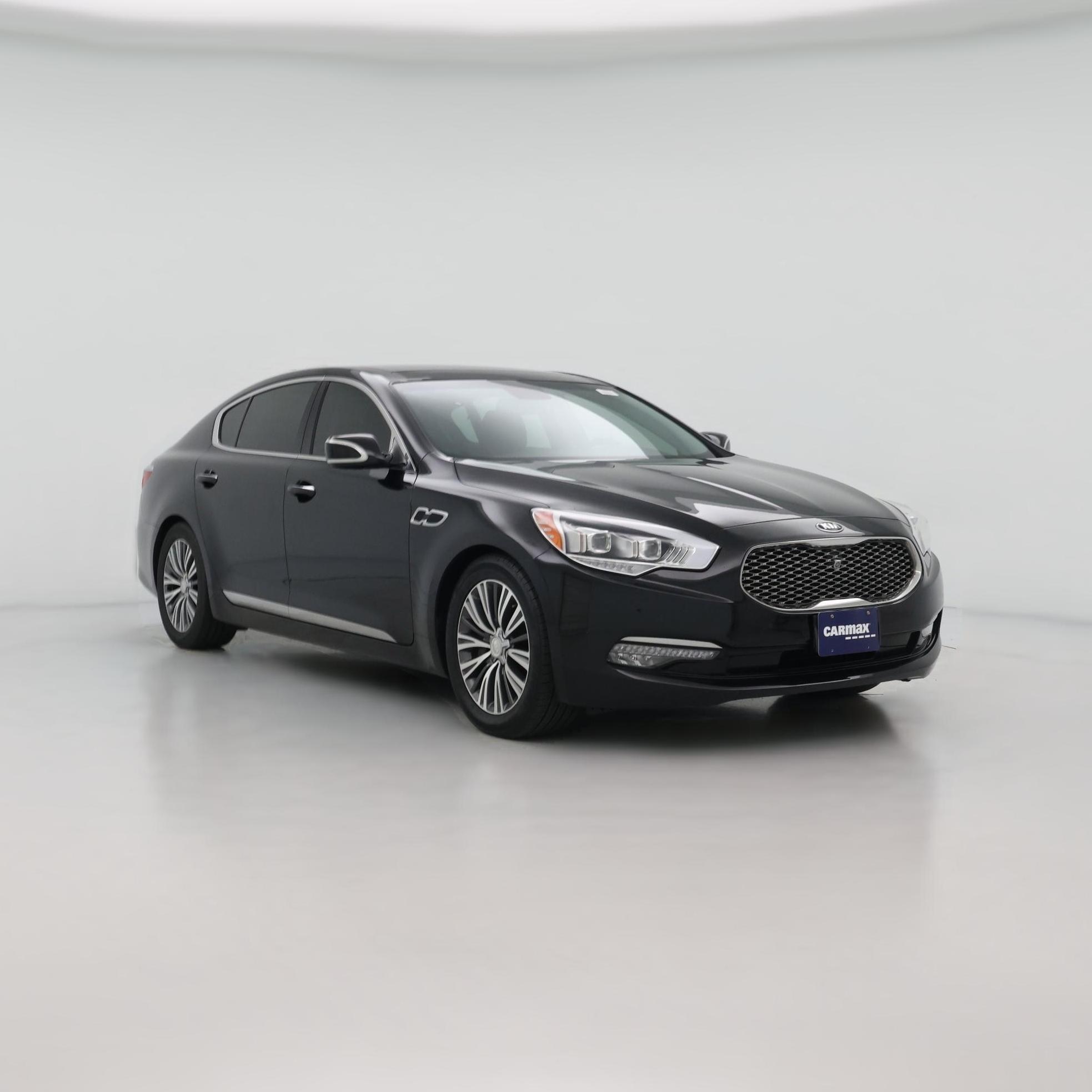 Thumbnail: 2017 Kia K900 - 1