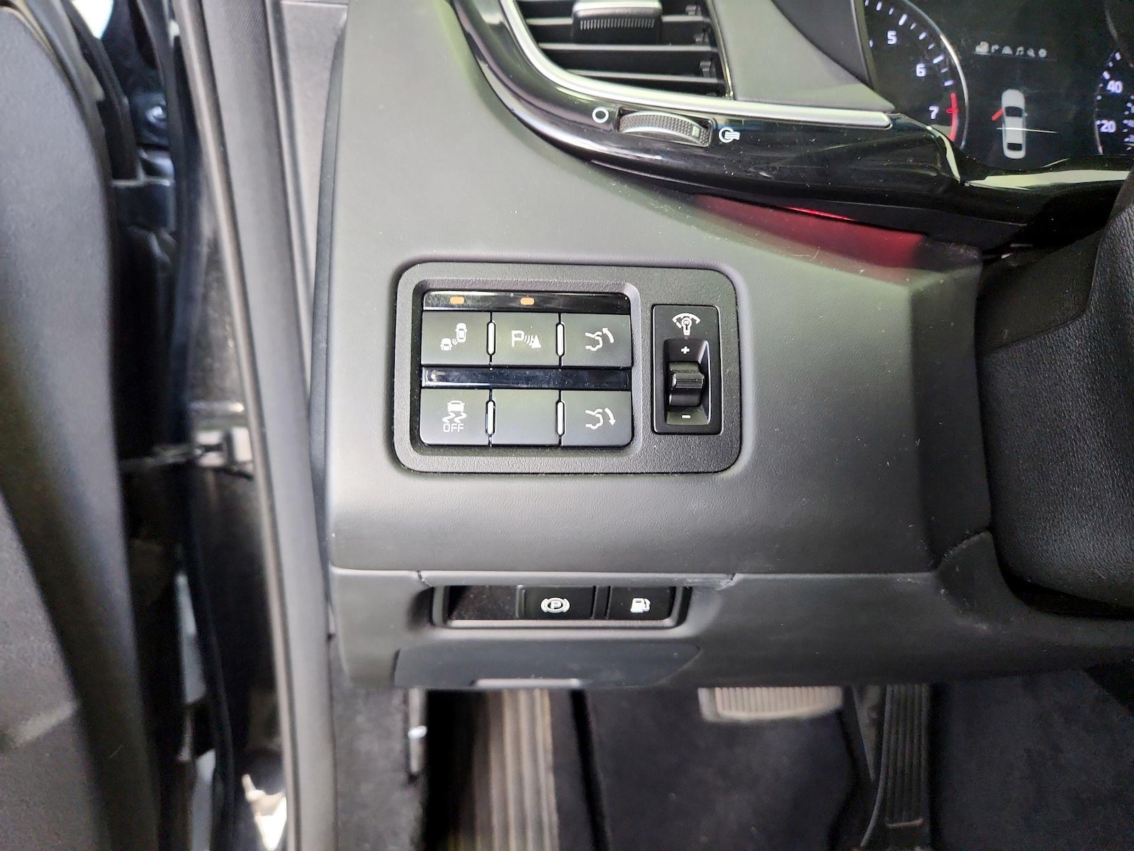 2017 Kia K900 Premium - Photo 14