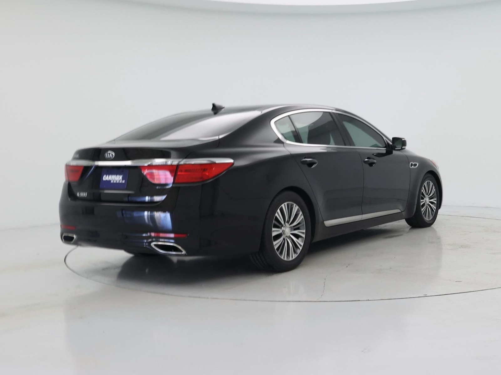 2017 Kia K900 Premium - Photo 9