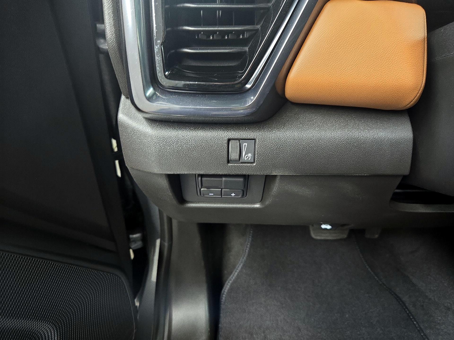 Thumbnail: 2023 GMC Canyon - 13