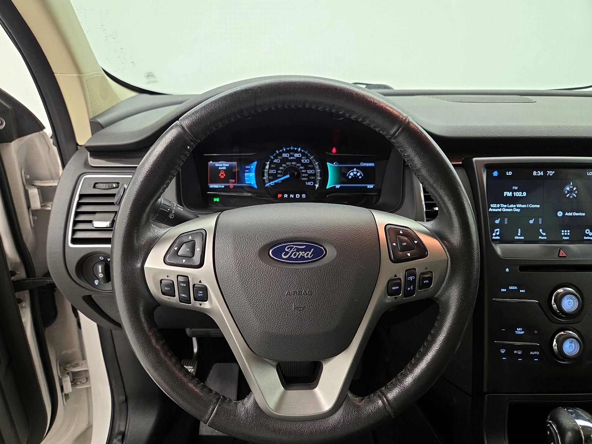 Thumbnail: 2019 Ford Flex - 10