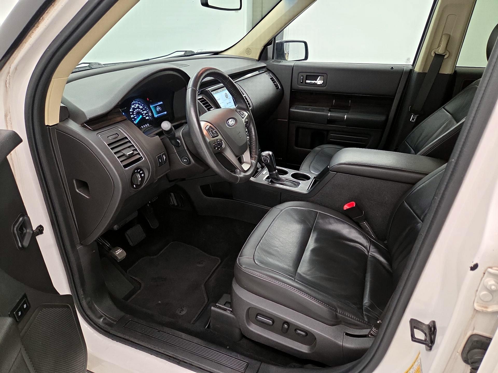 Thumbnail: 2019 Ford Flex - 11