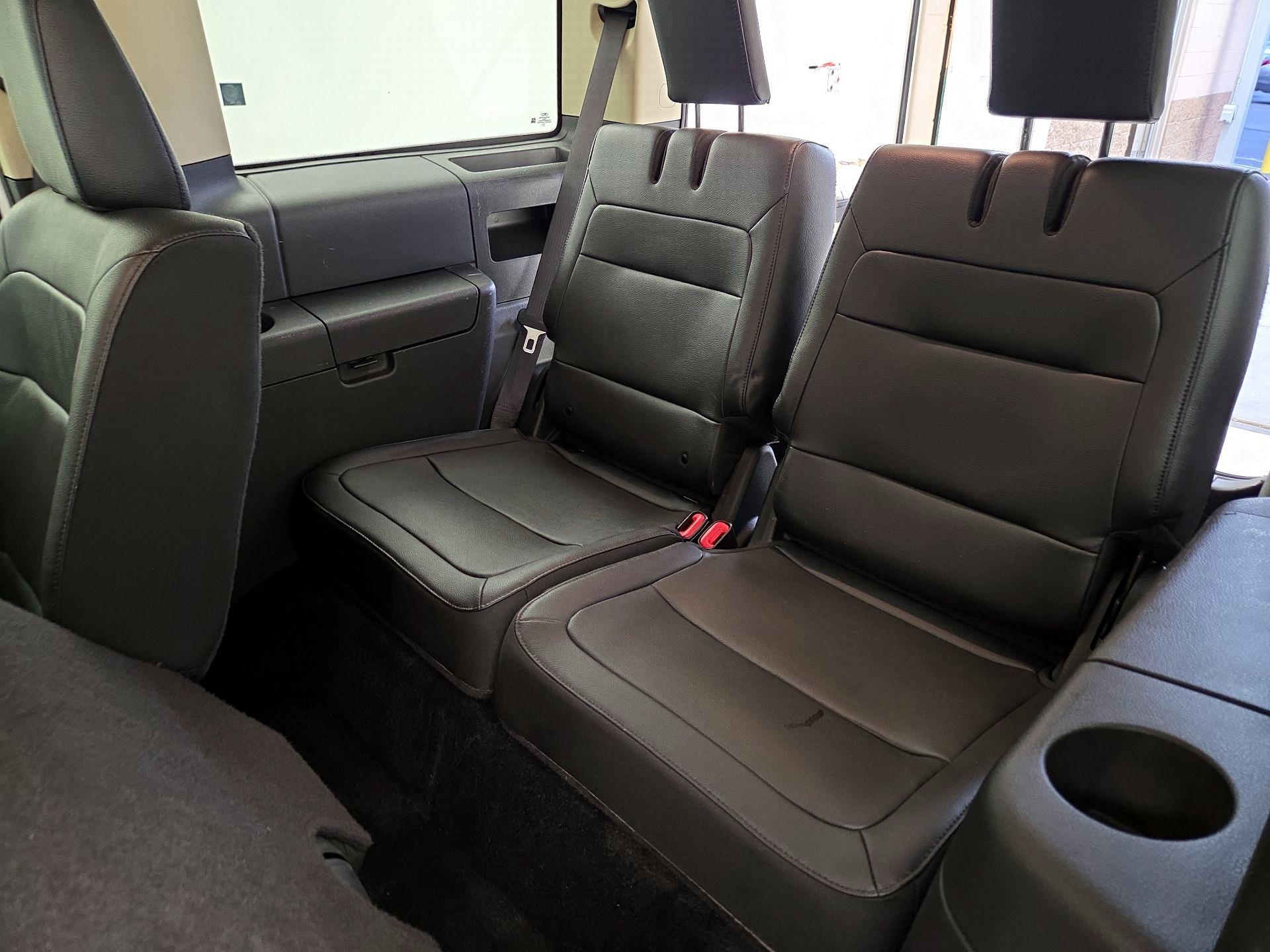 Thumbnail: 2019 Ford Flex - 19