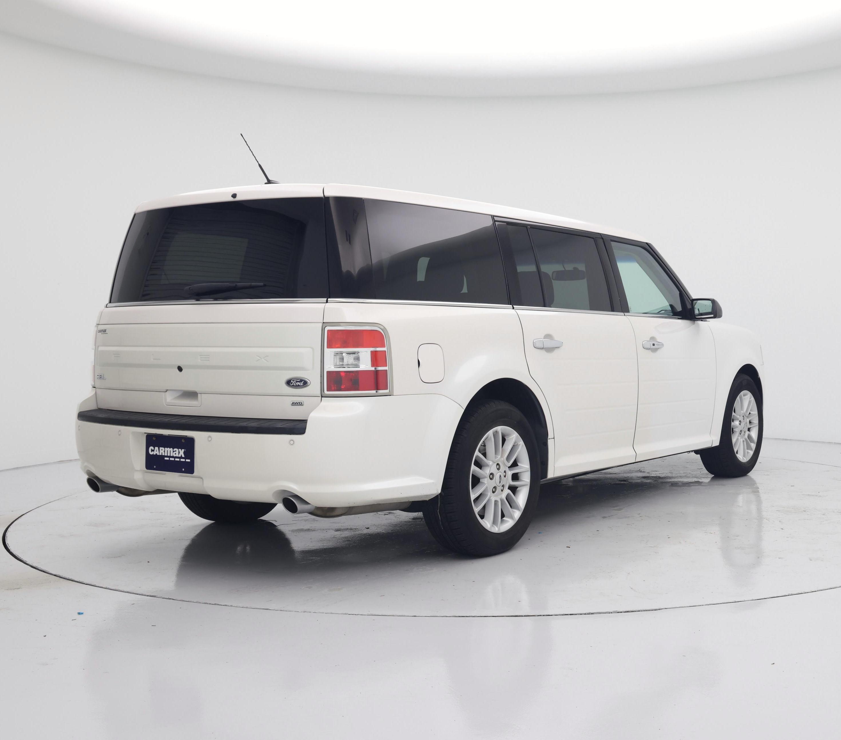 Thumbnail: 2019 Ford Flex - 8