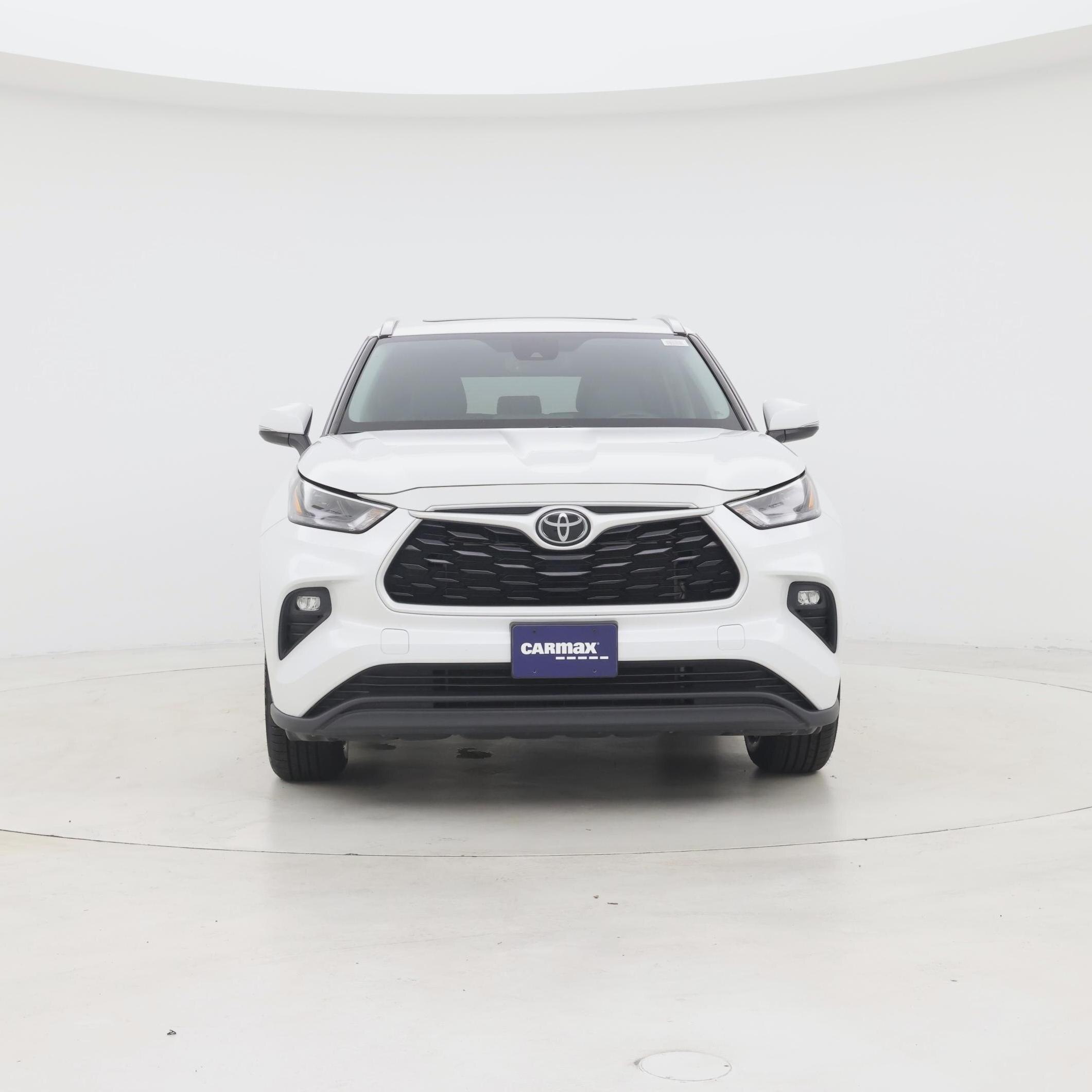 Thumbnail: 2023 Toyota Highlander - 5