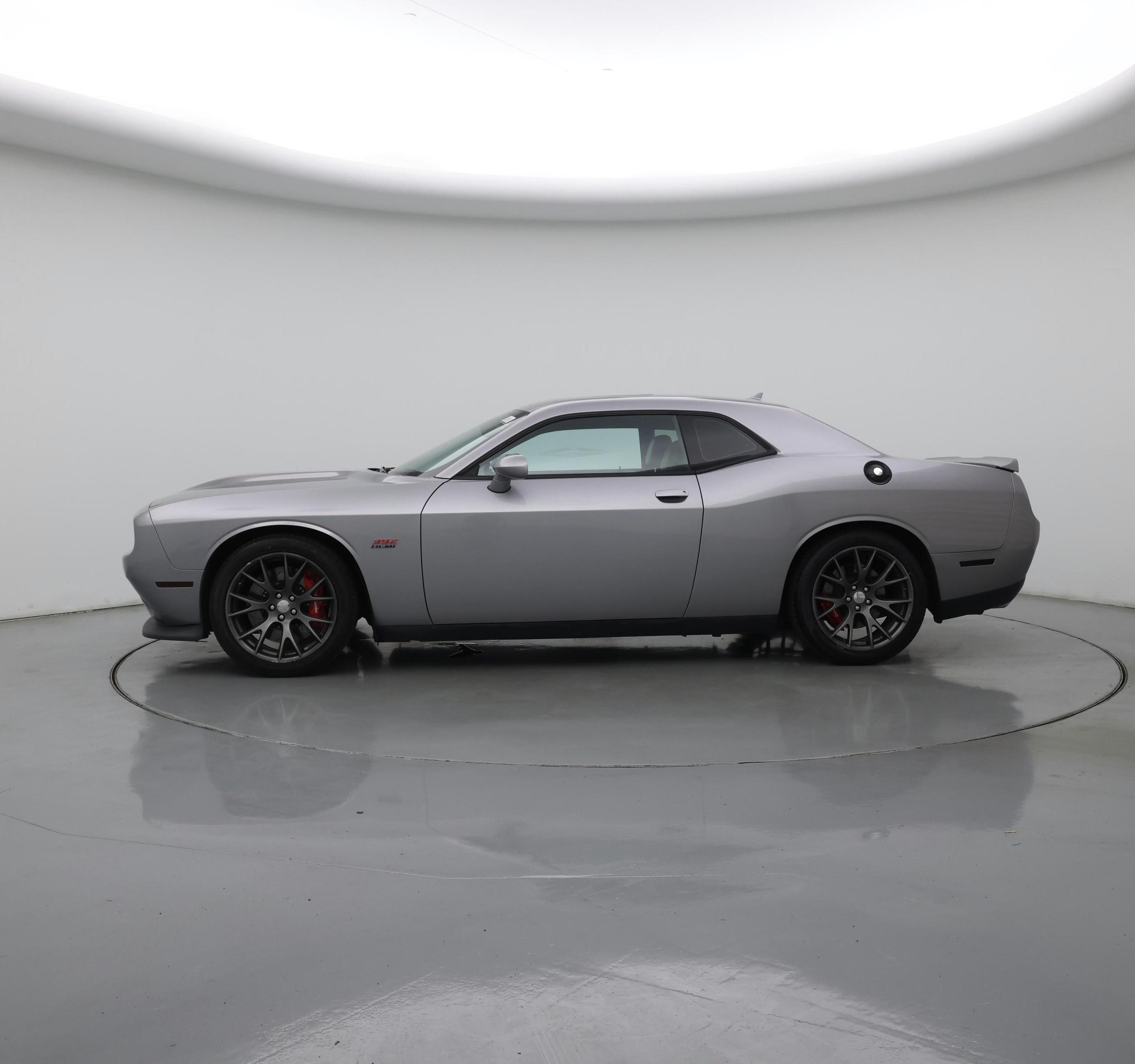 Thumbnail: 2016 Dodge Challenger - 3