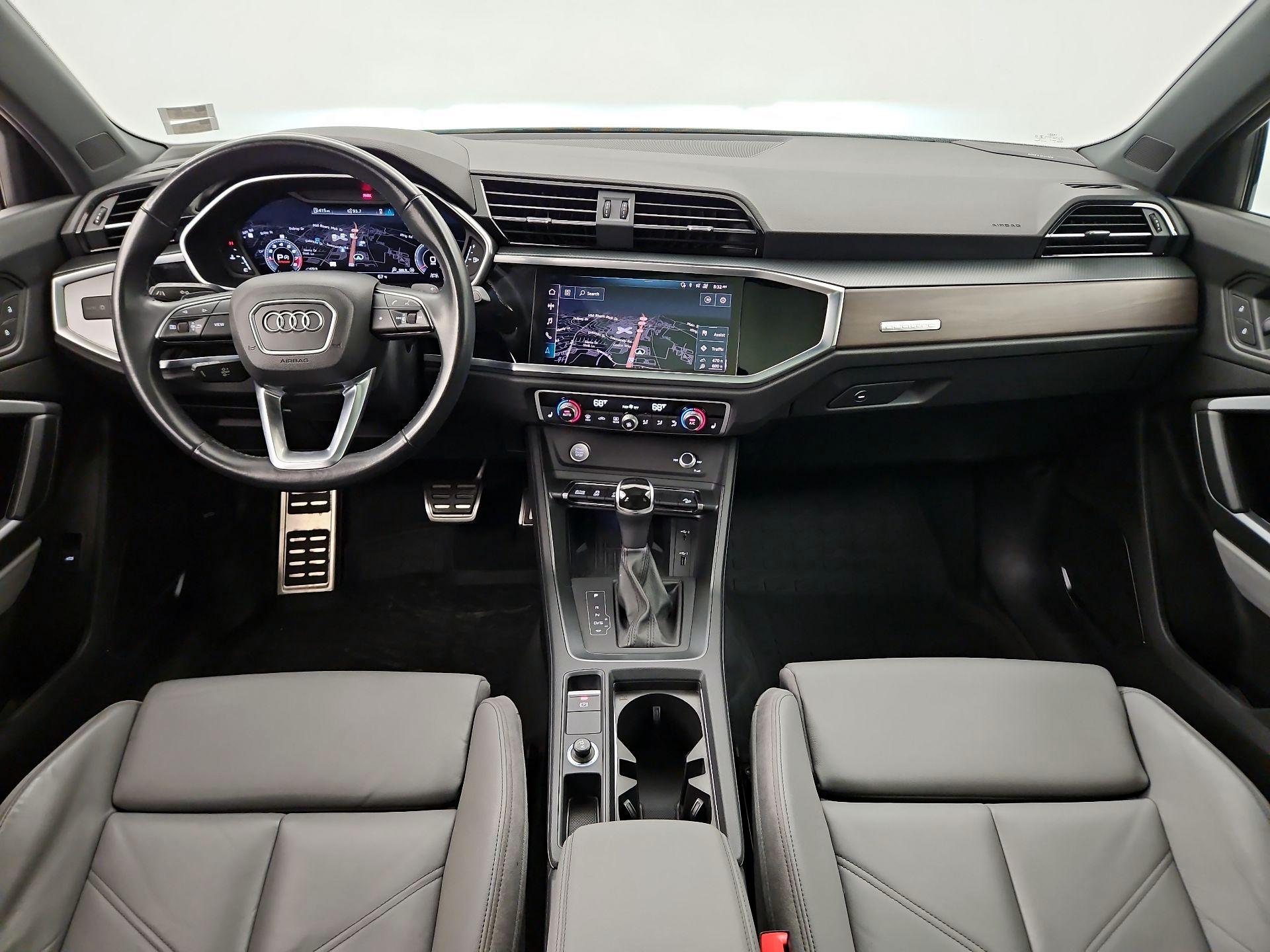 Thumbnail: 2020 Audi Q3 - 9